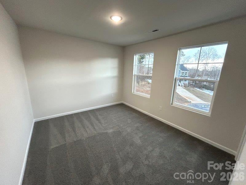 5155 Mark Drive NE — Hickory