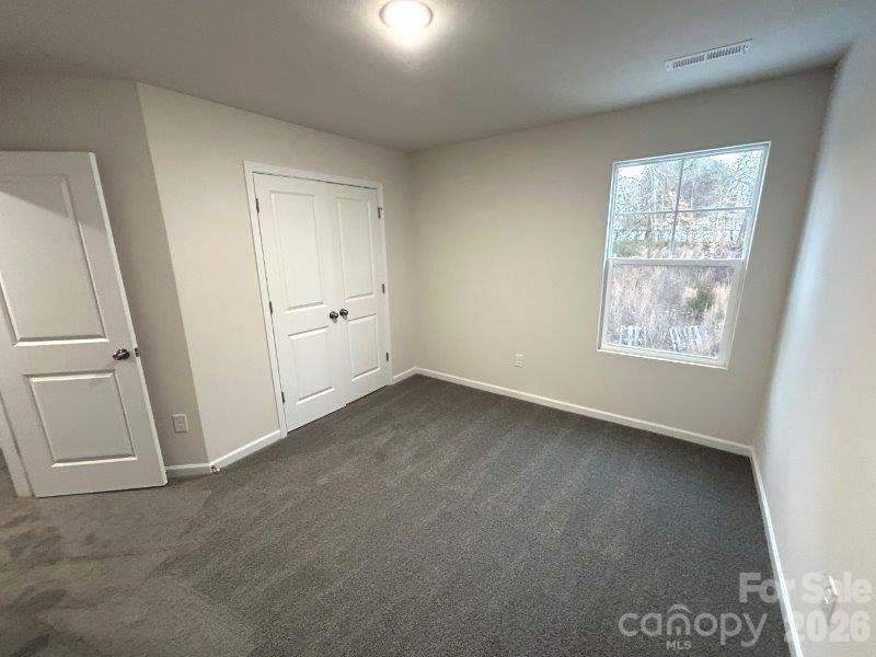 5155 Mark Drive NE — Hickory