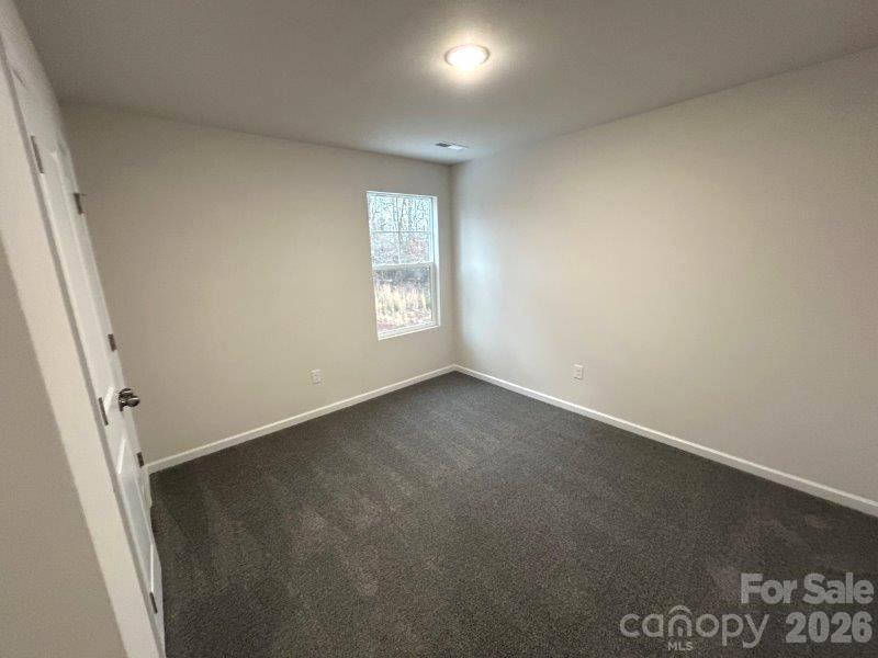 5155 Mark Drive NE — Hickory