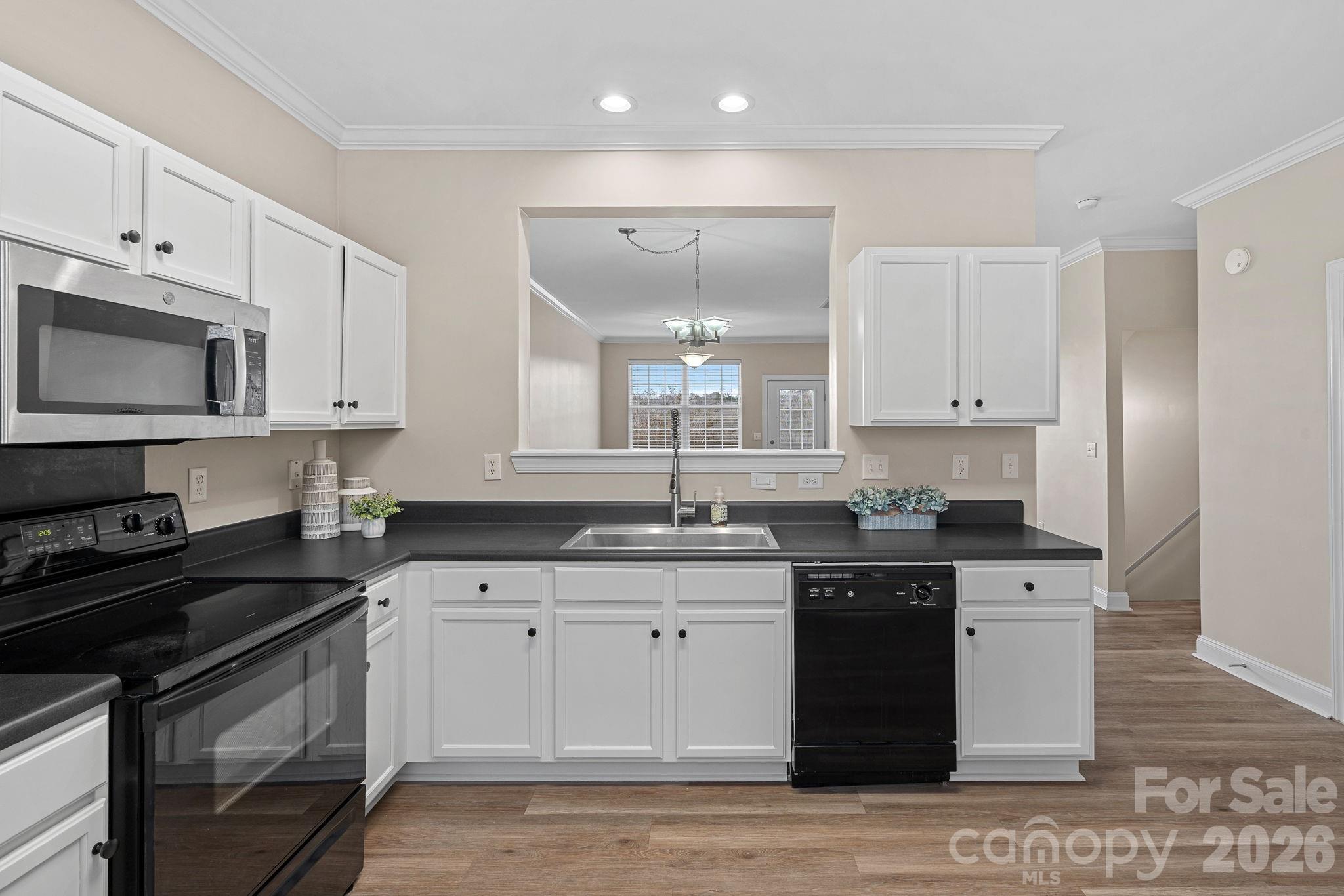 103 High Ridge Road — Mooresville