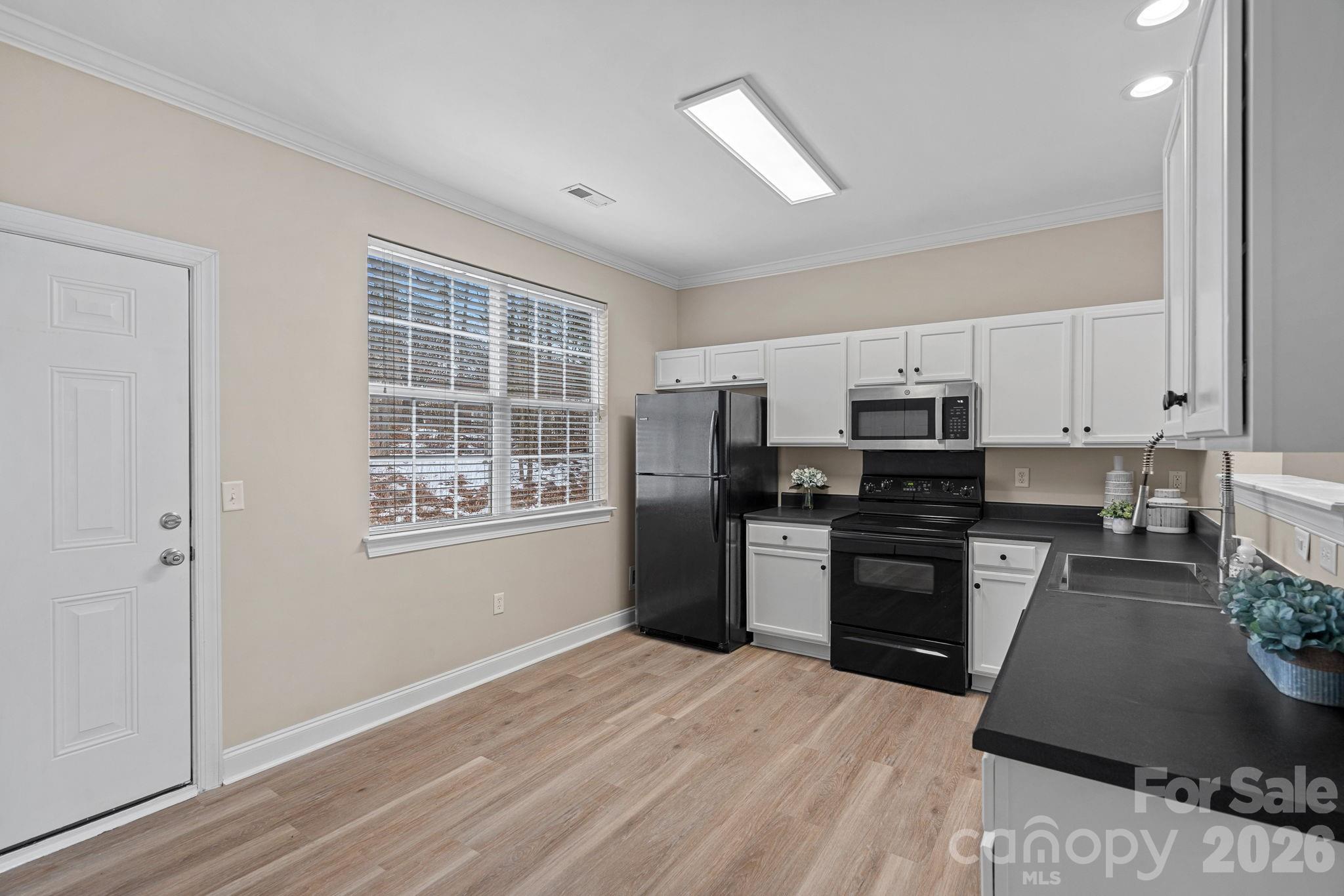 103 High Ridge Road — Mooresville