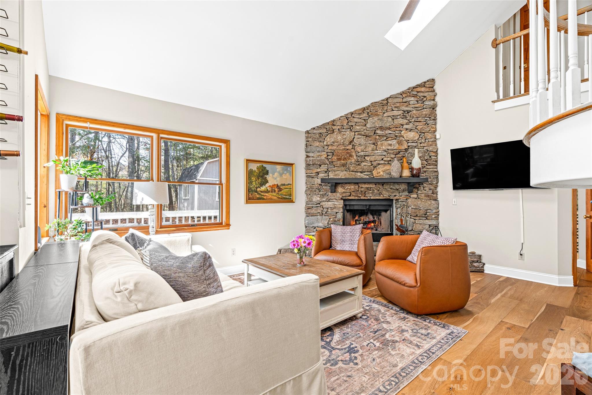 649 Upper Bailey Branch Road — Mars Hill