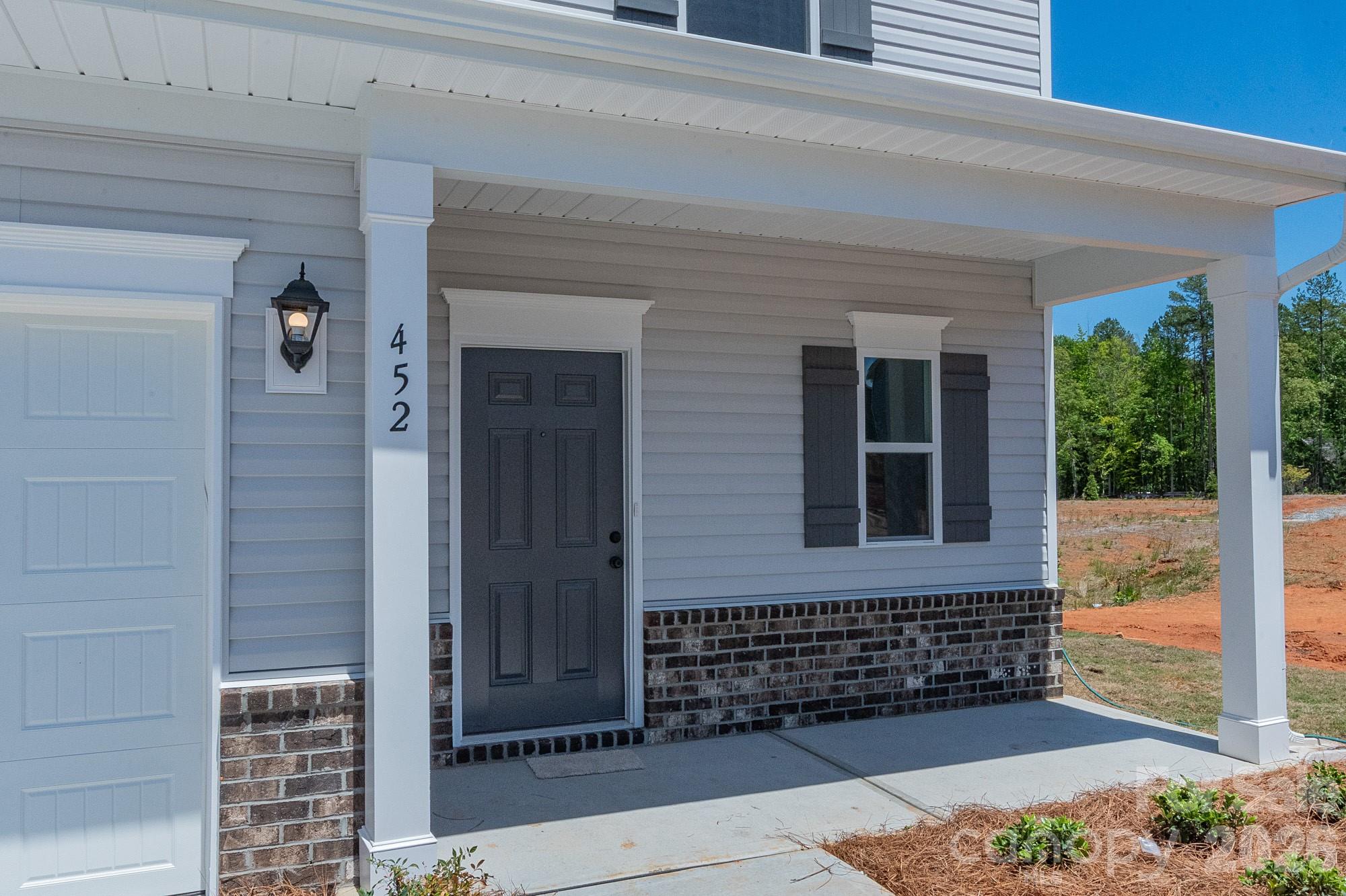 452 Blue Mountain Road — Salisbury