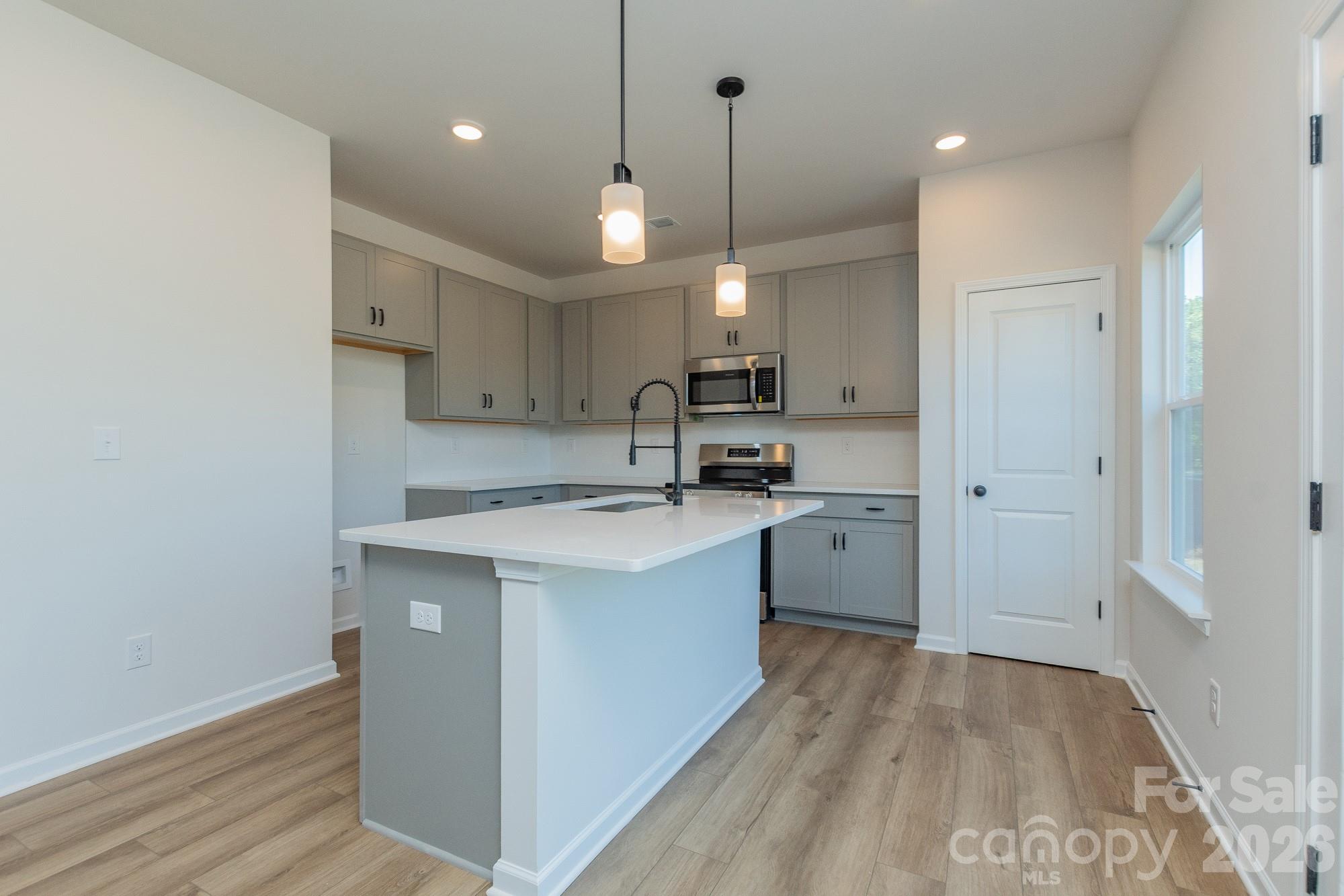 452 Blue Mountain Road — Salisbury