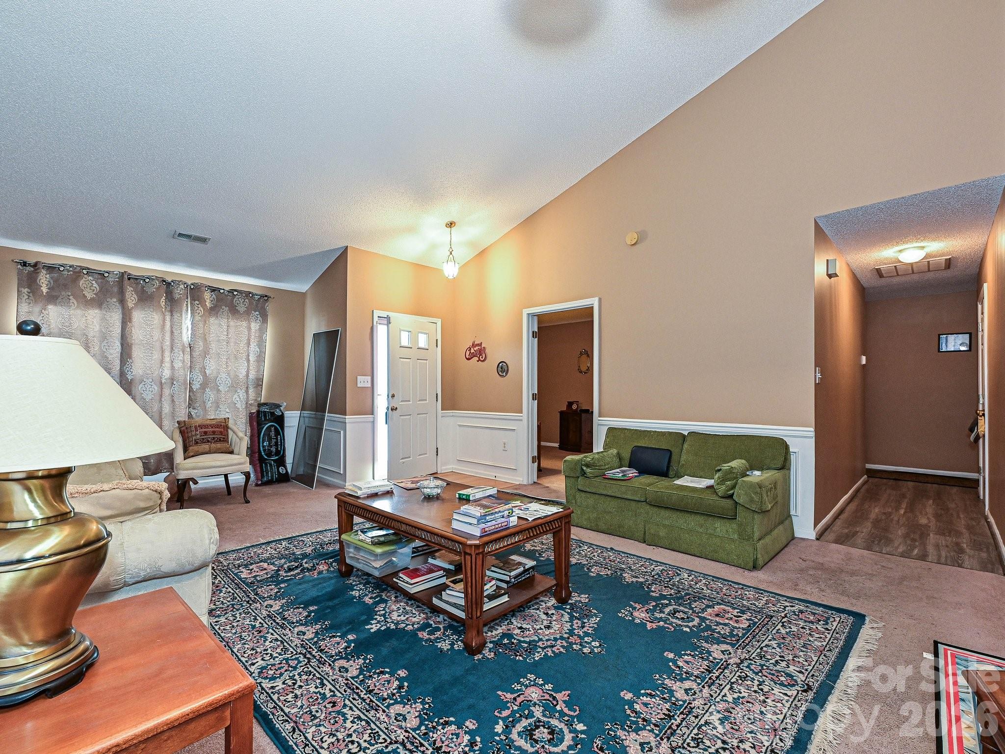 11726 Black Maple Avenue — Charlotte
