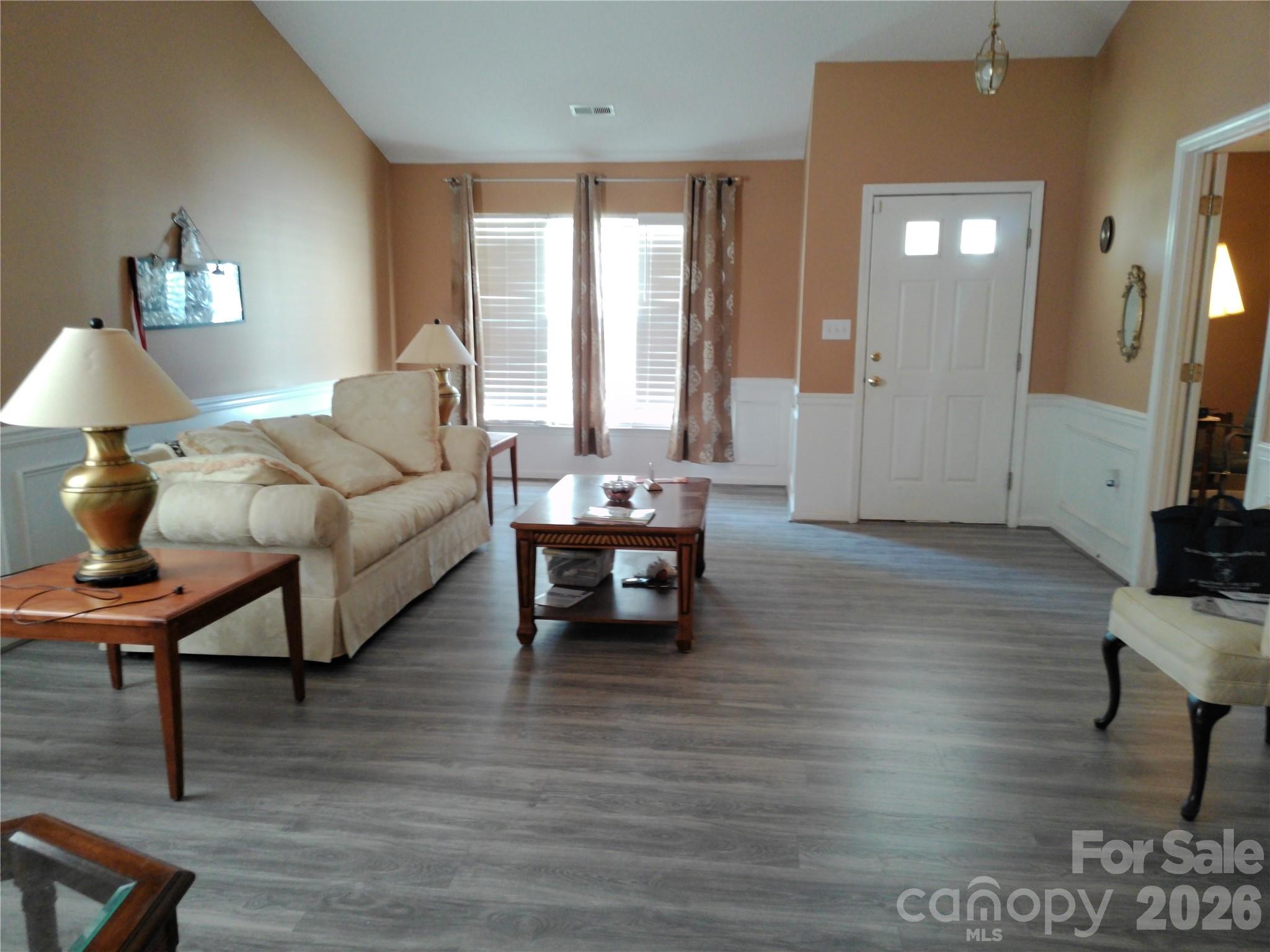 11726 Black Maple Avenue — Charlotte