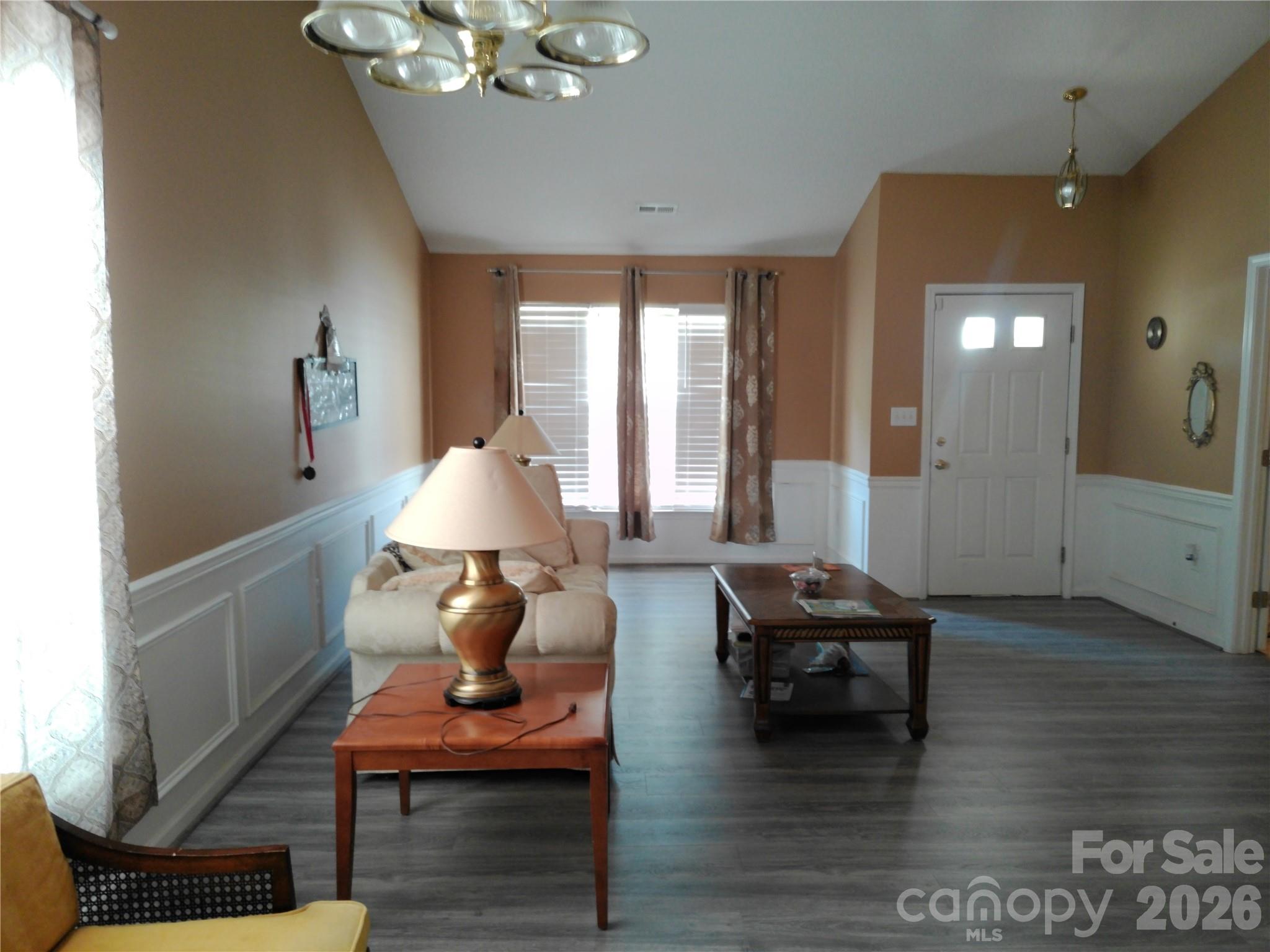 11726 Black Maple Avenue — Charlotte