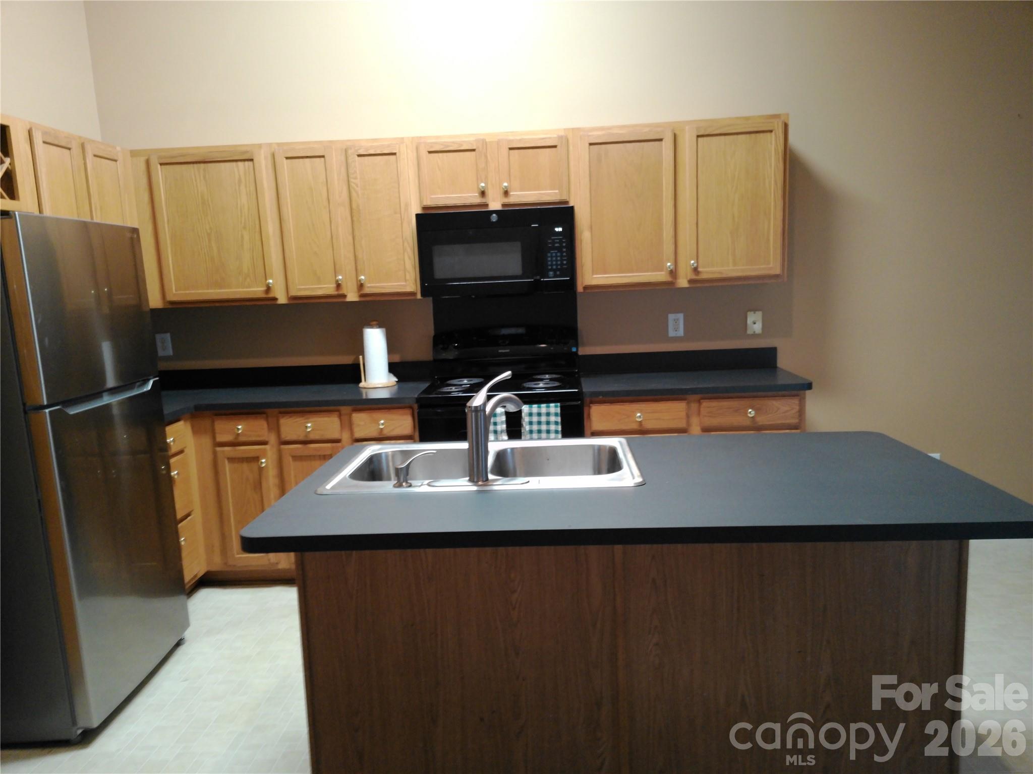 11726 Black Maple Avenue — Charlotte