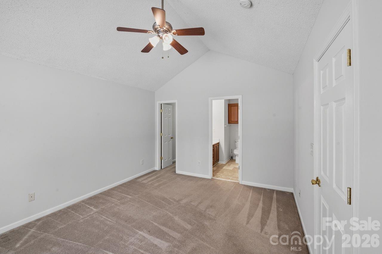 8221 Christmas Court — Charlotte