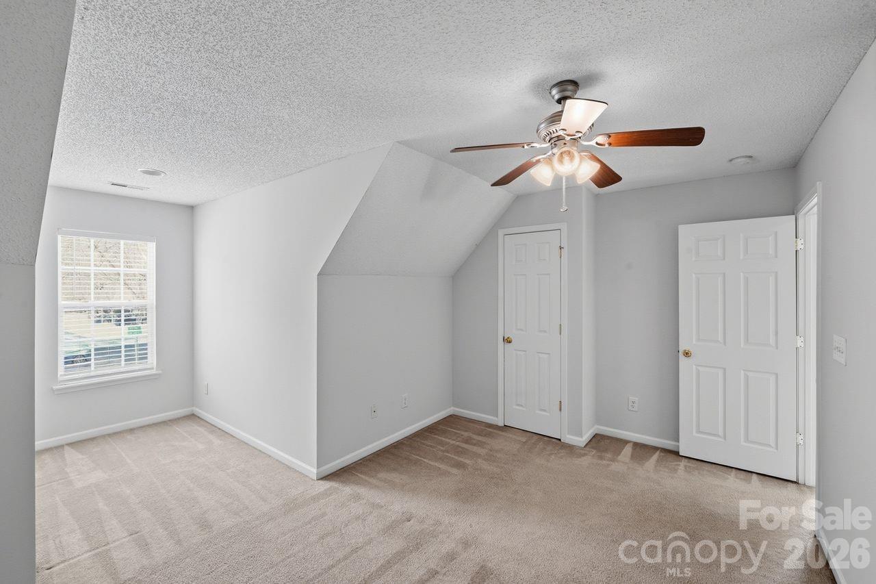 8221 Christmas Court — Charlotte