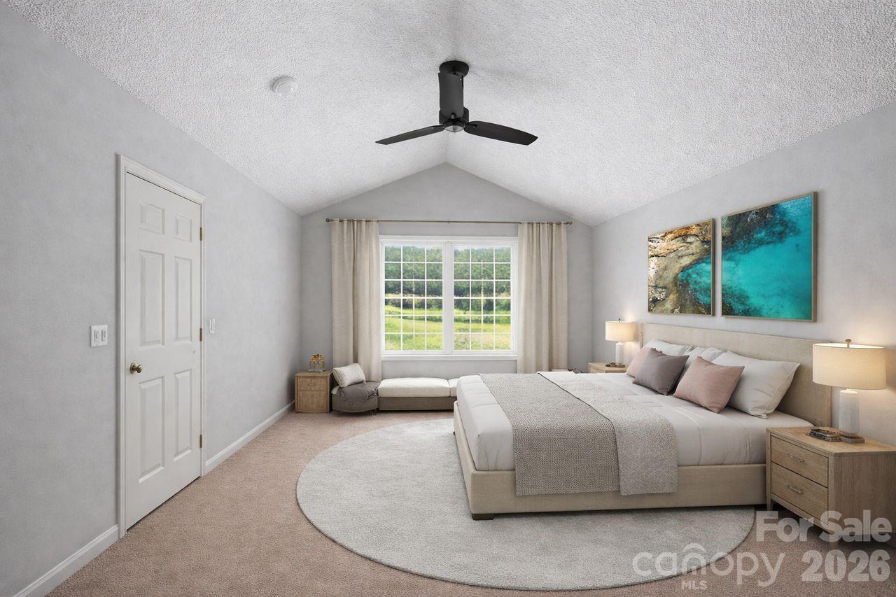 8221 Christmas Court — Charlotte