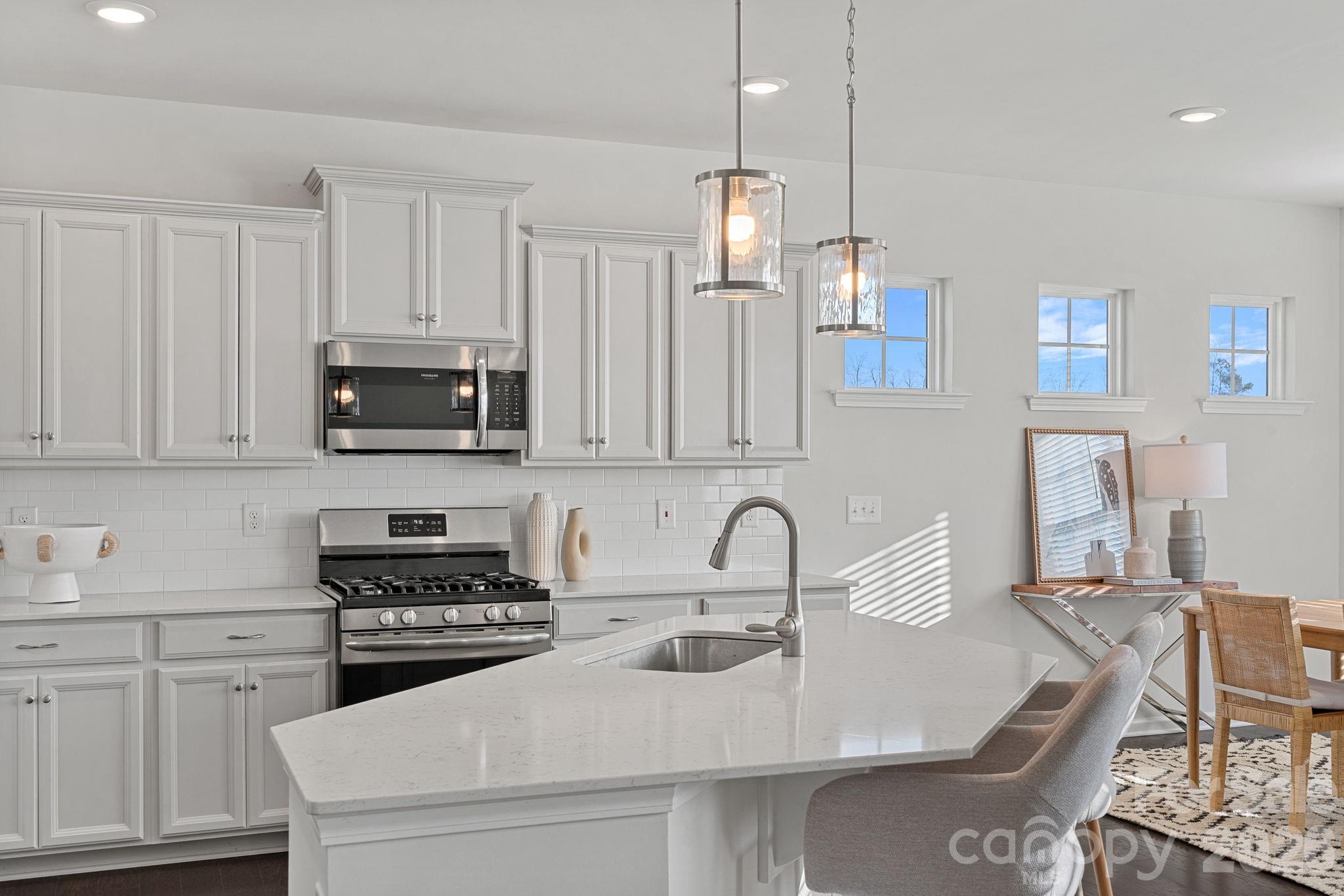 17519 Snug Harbor Road — Charlotte