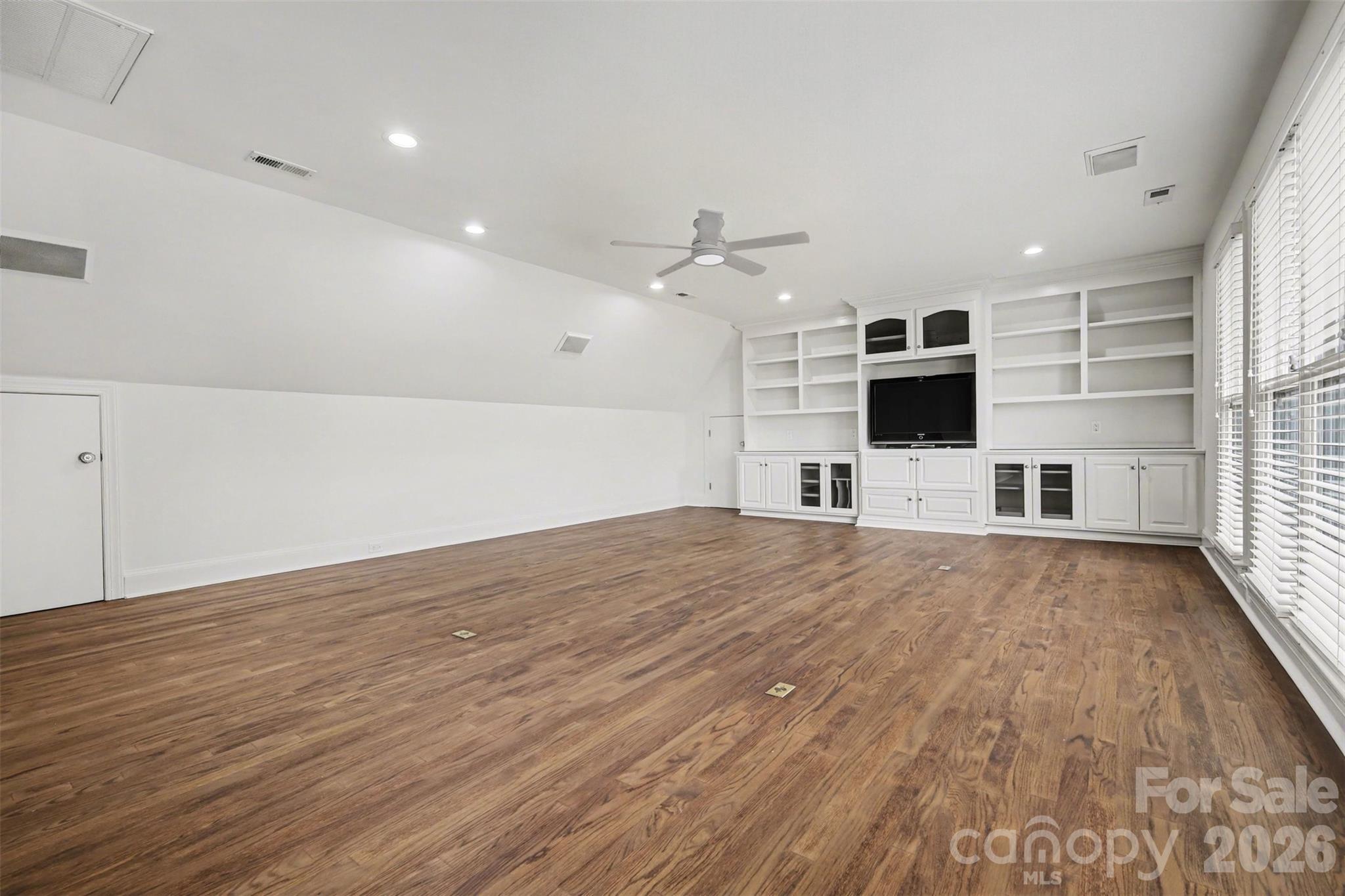 20410 Island Forest Drive — Cornelius