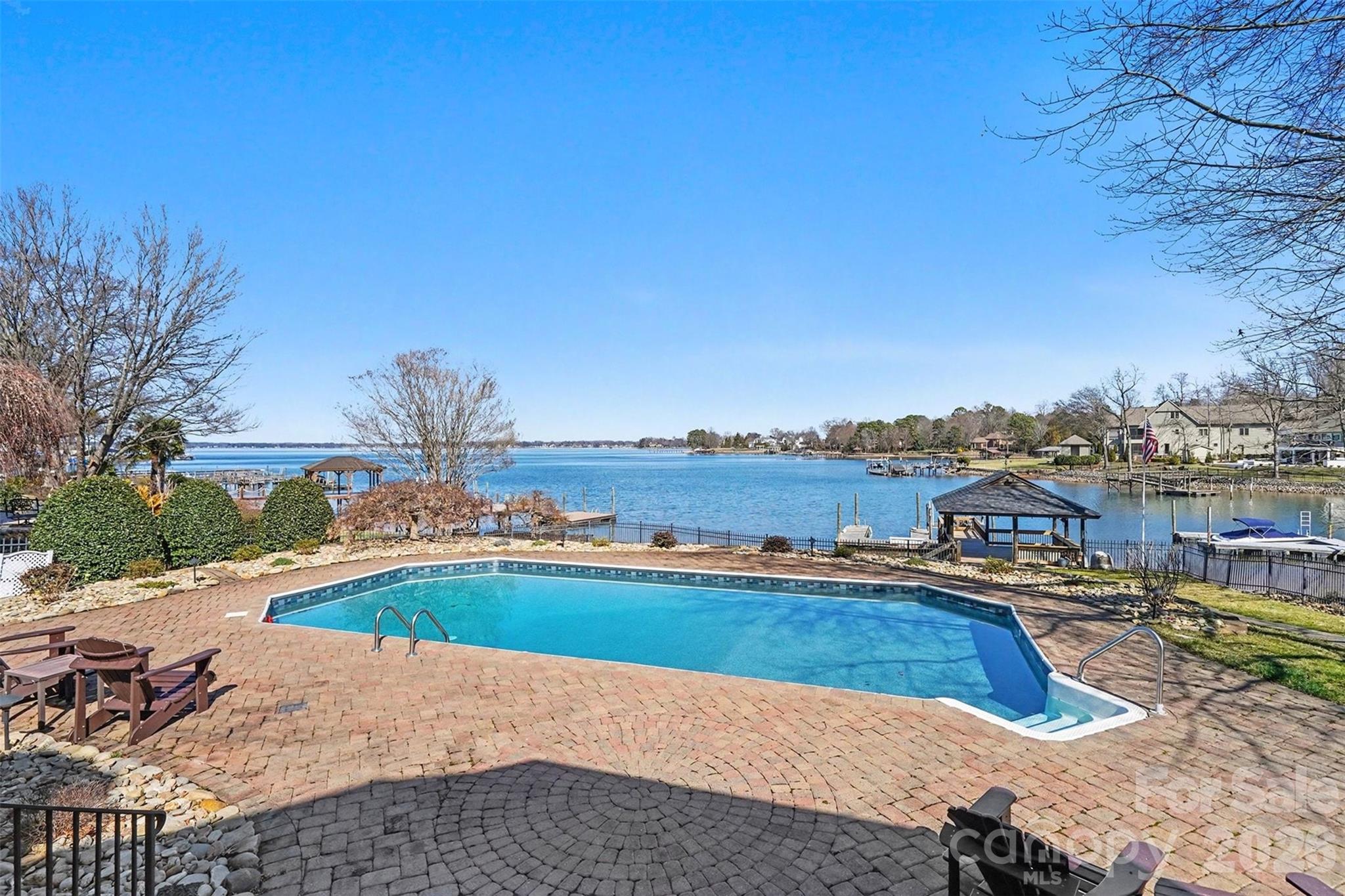 20410 Island Forest Drive — Cornelius