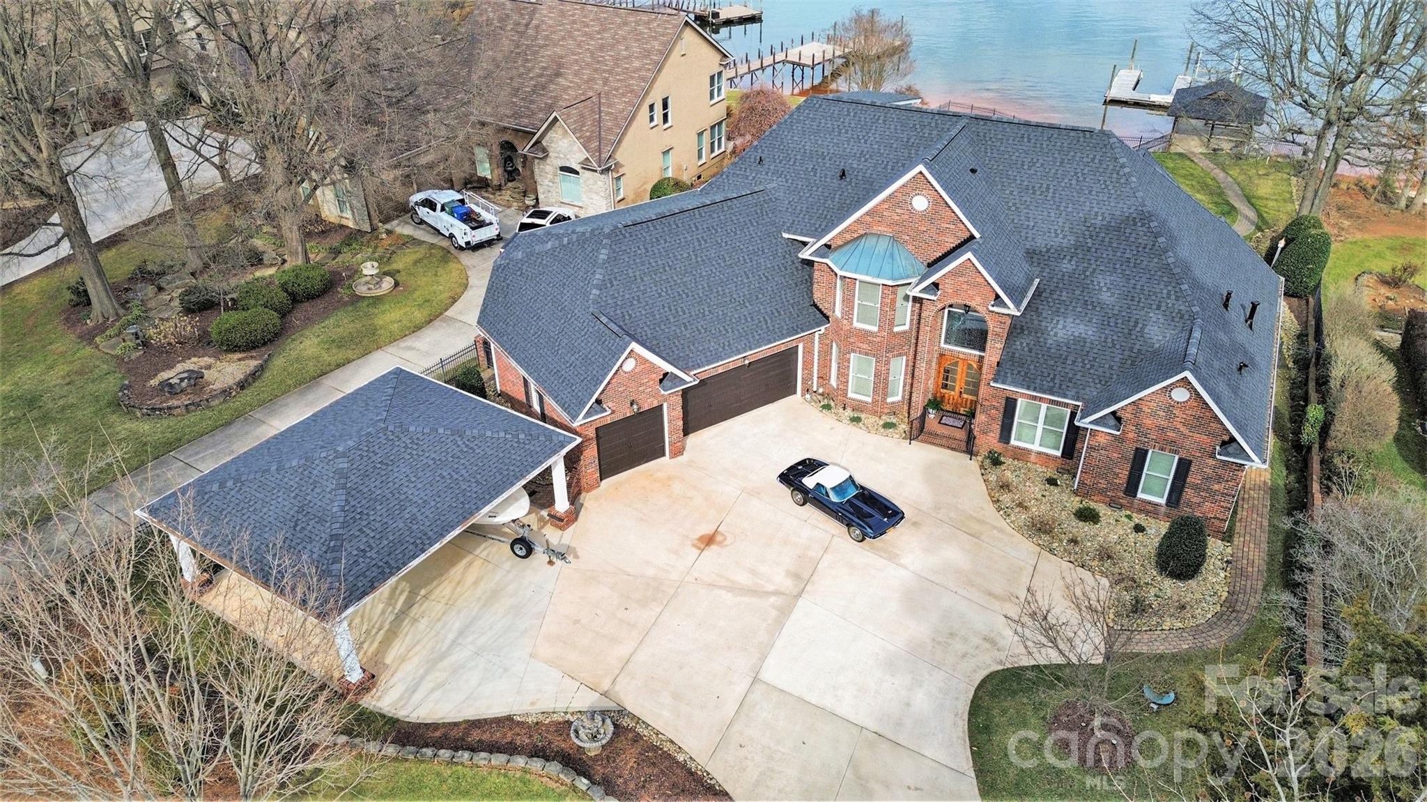 20410 Island Forest Drive — Cornelius