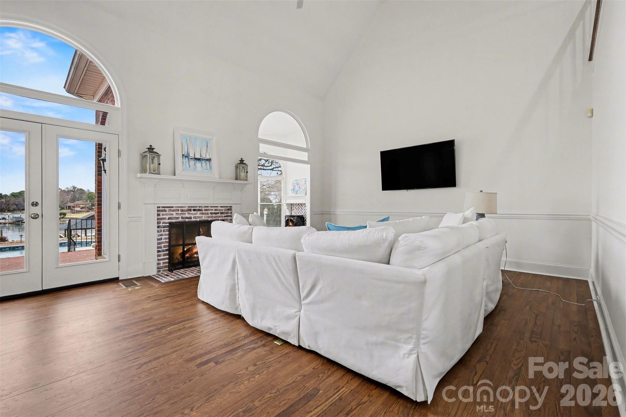 20410 Island Forest Drive — Cornelius