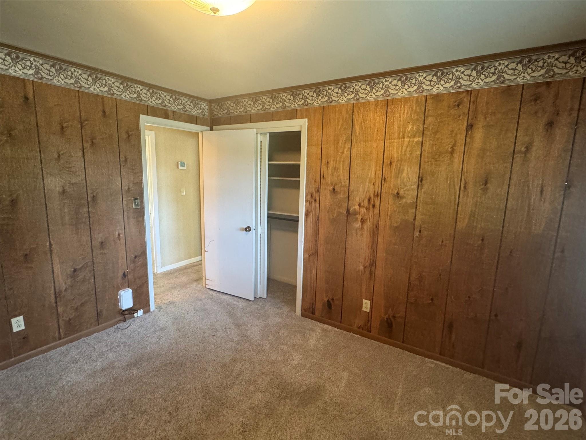 1023 Autumn Lane — New London