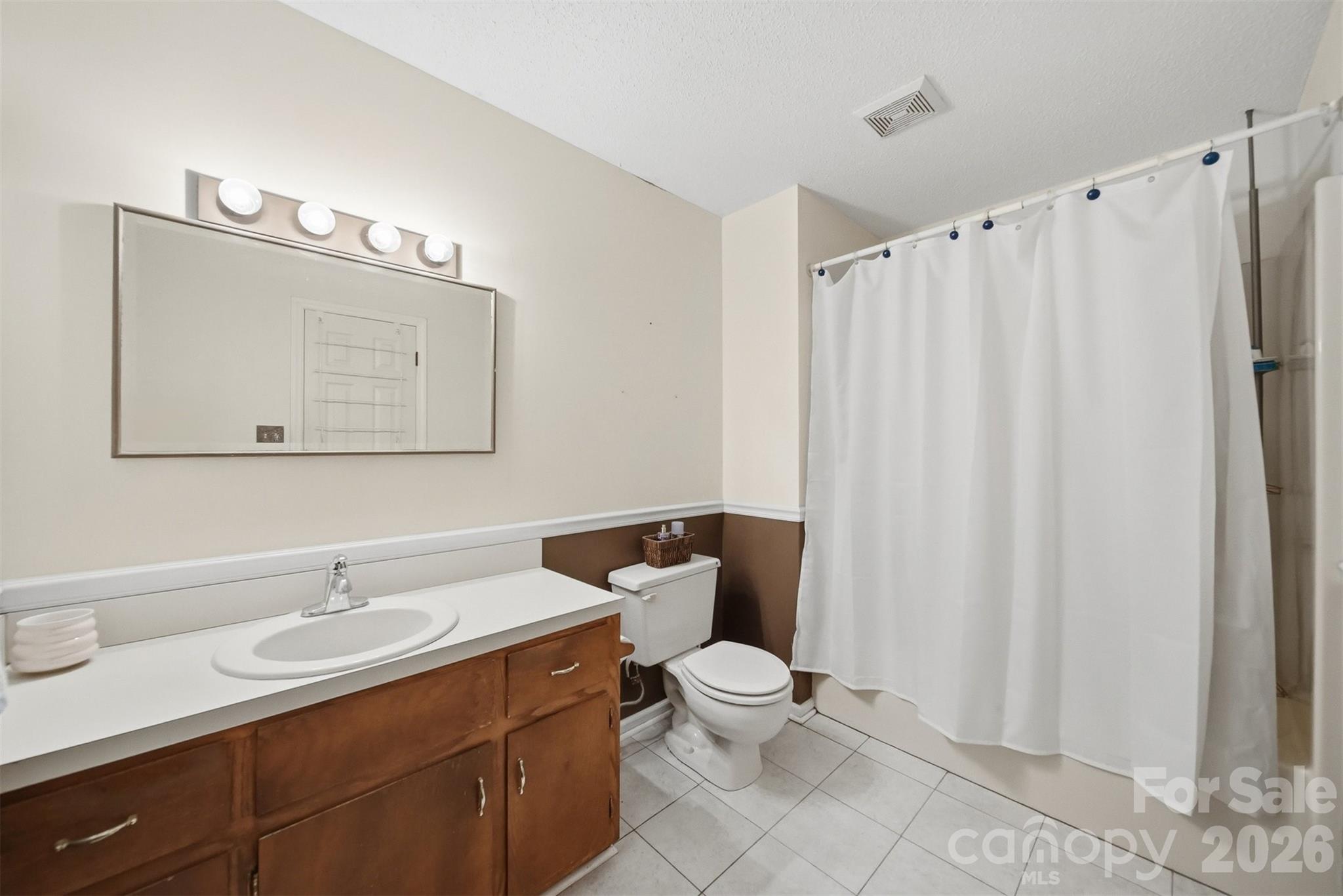 3882 Shadowood Drive — Morganton
