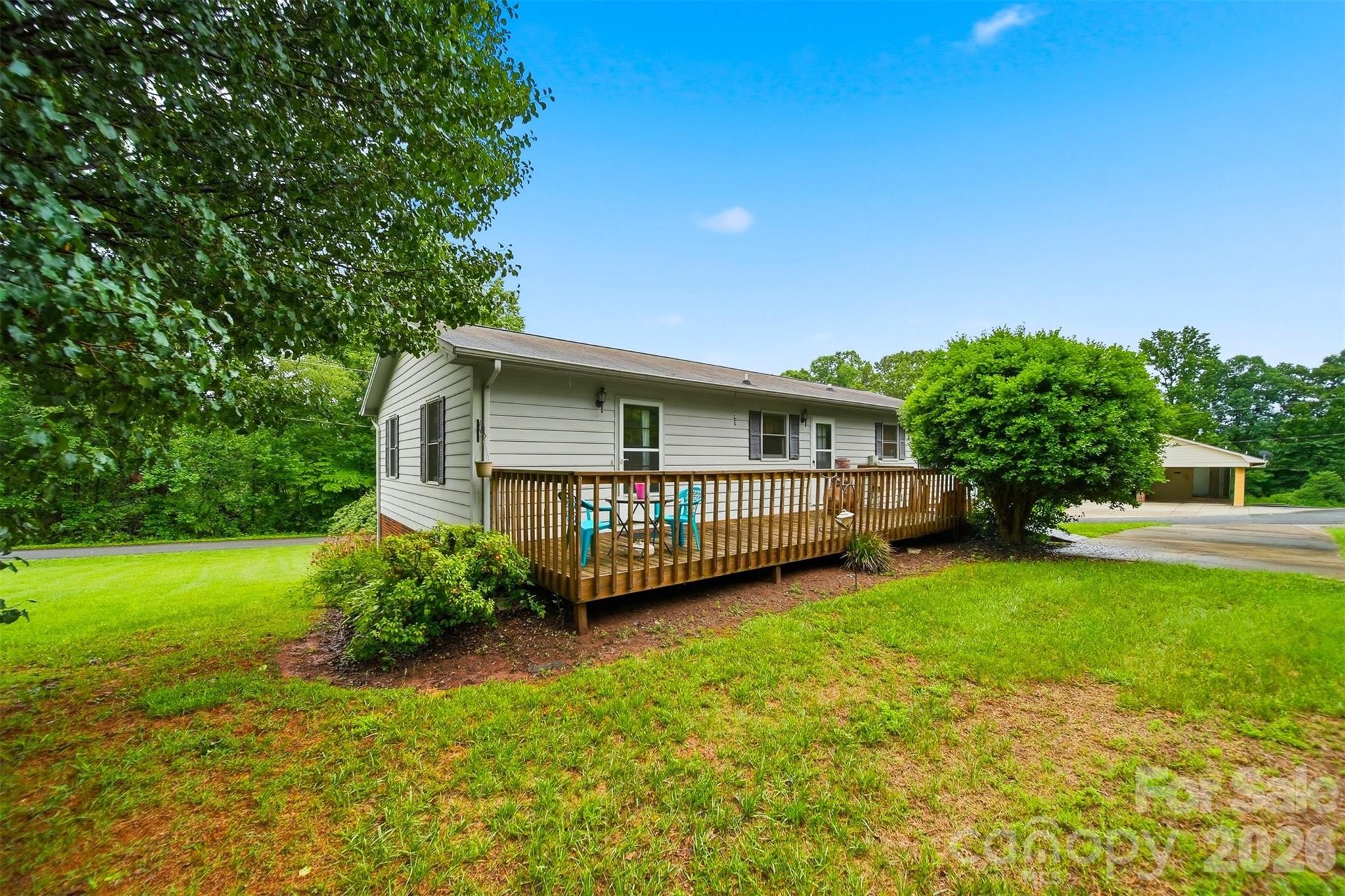 3882 Shadowood Drive — Morganton