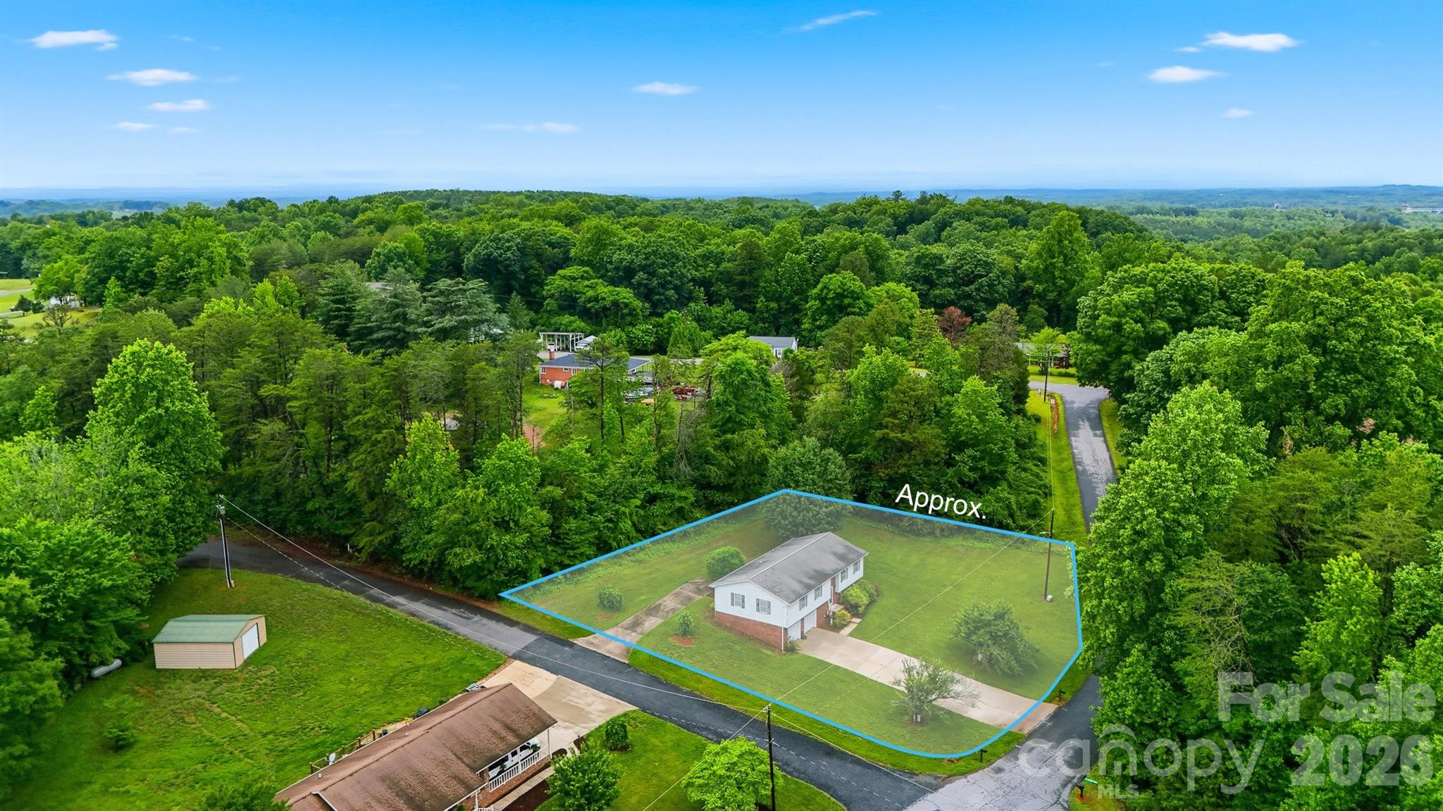 3882 Shadowood Drive — Morganton