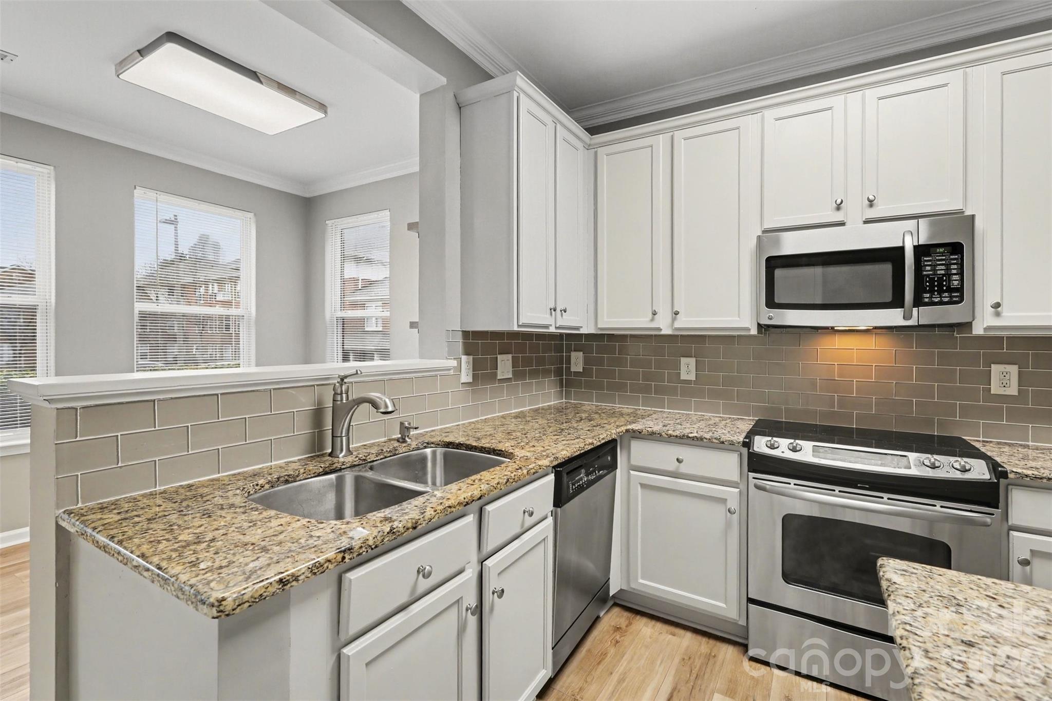 526 E 9th Street — Charlotte