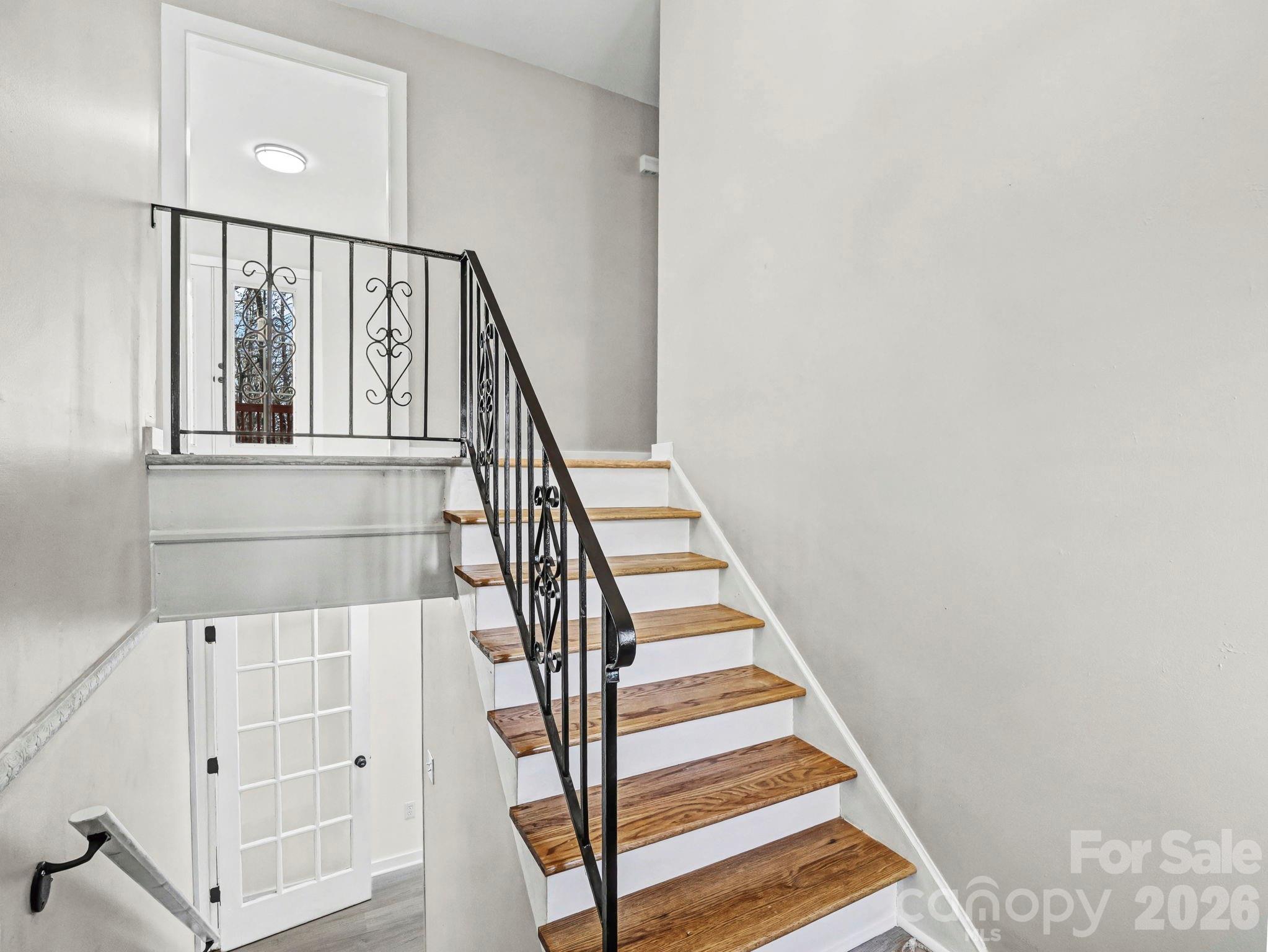 944 Woodland Drive — Shelby