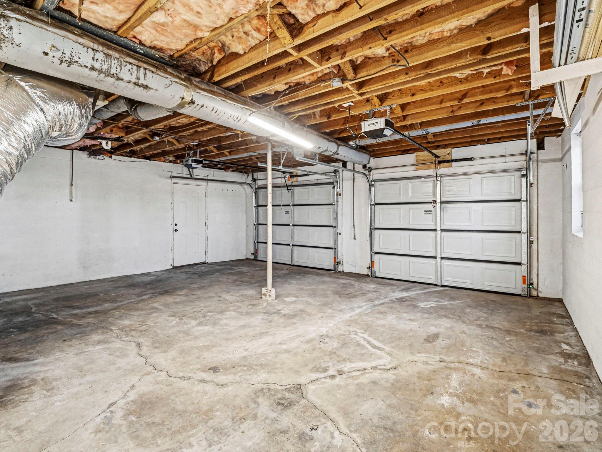 944 Woodland Drive — Shelby