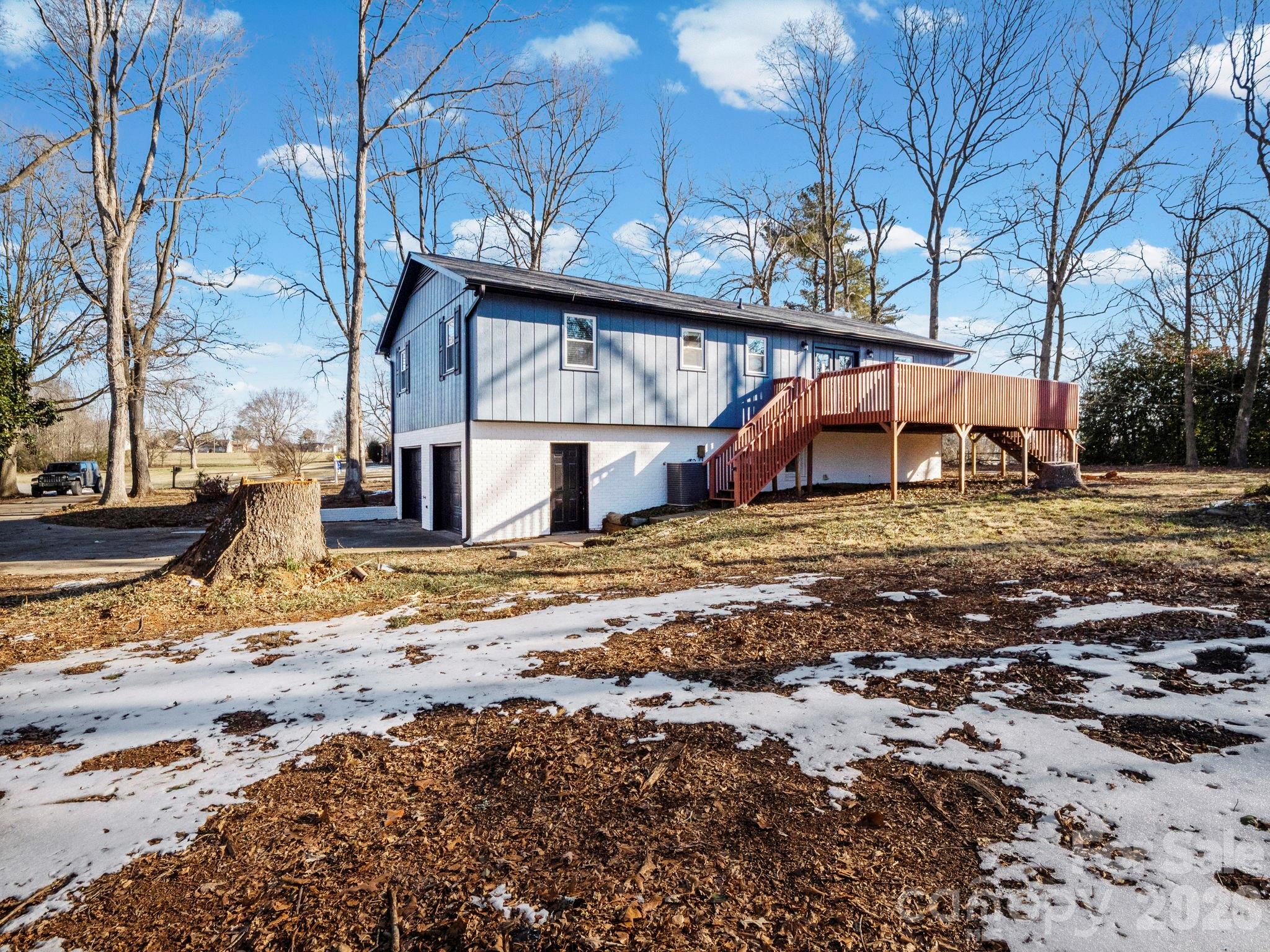 944 Woodland Drive — Shelby