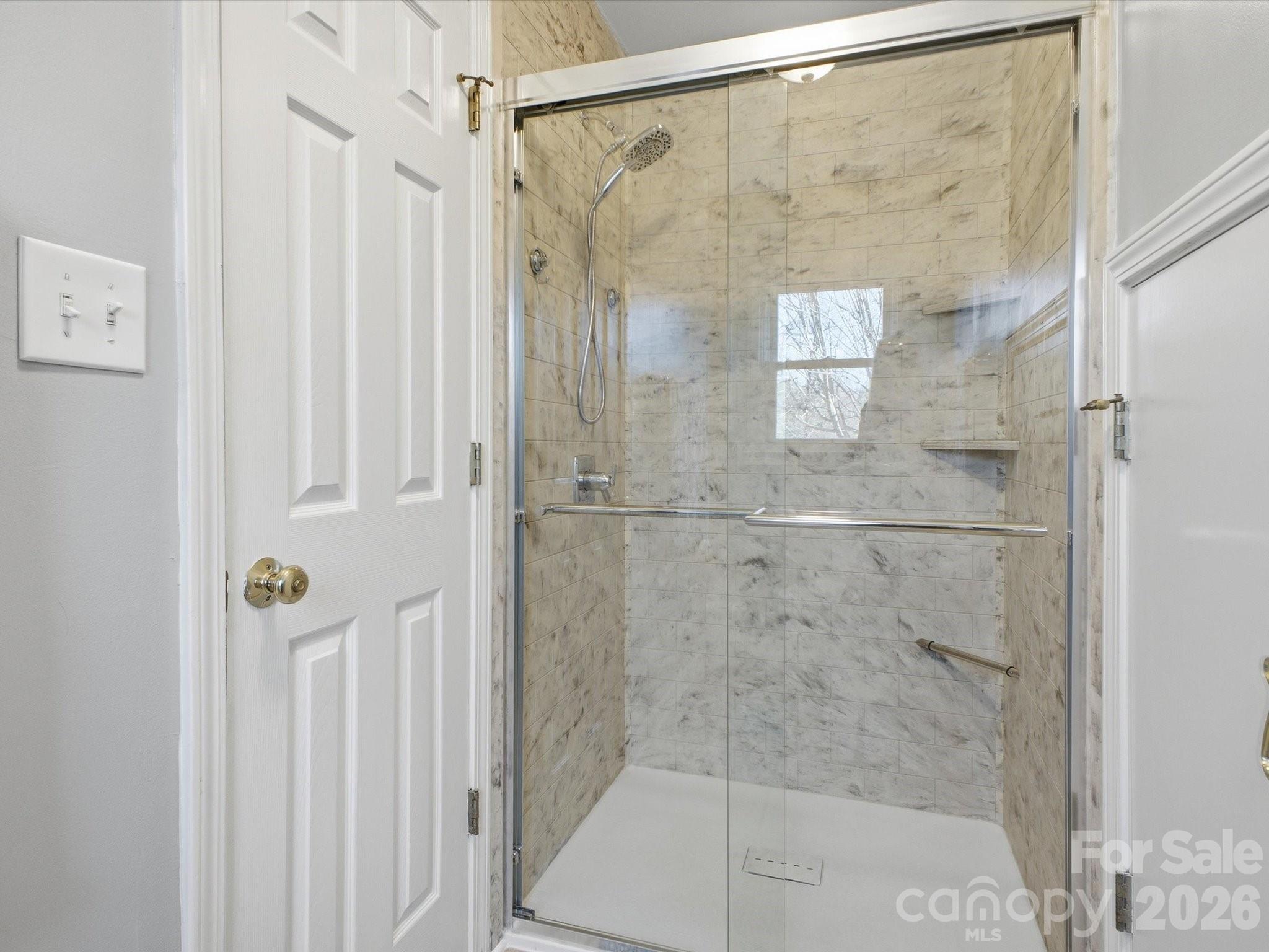 109 Elk Court — Mount Holly