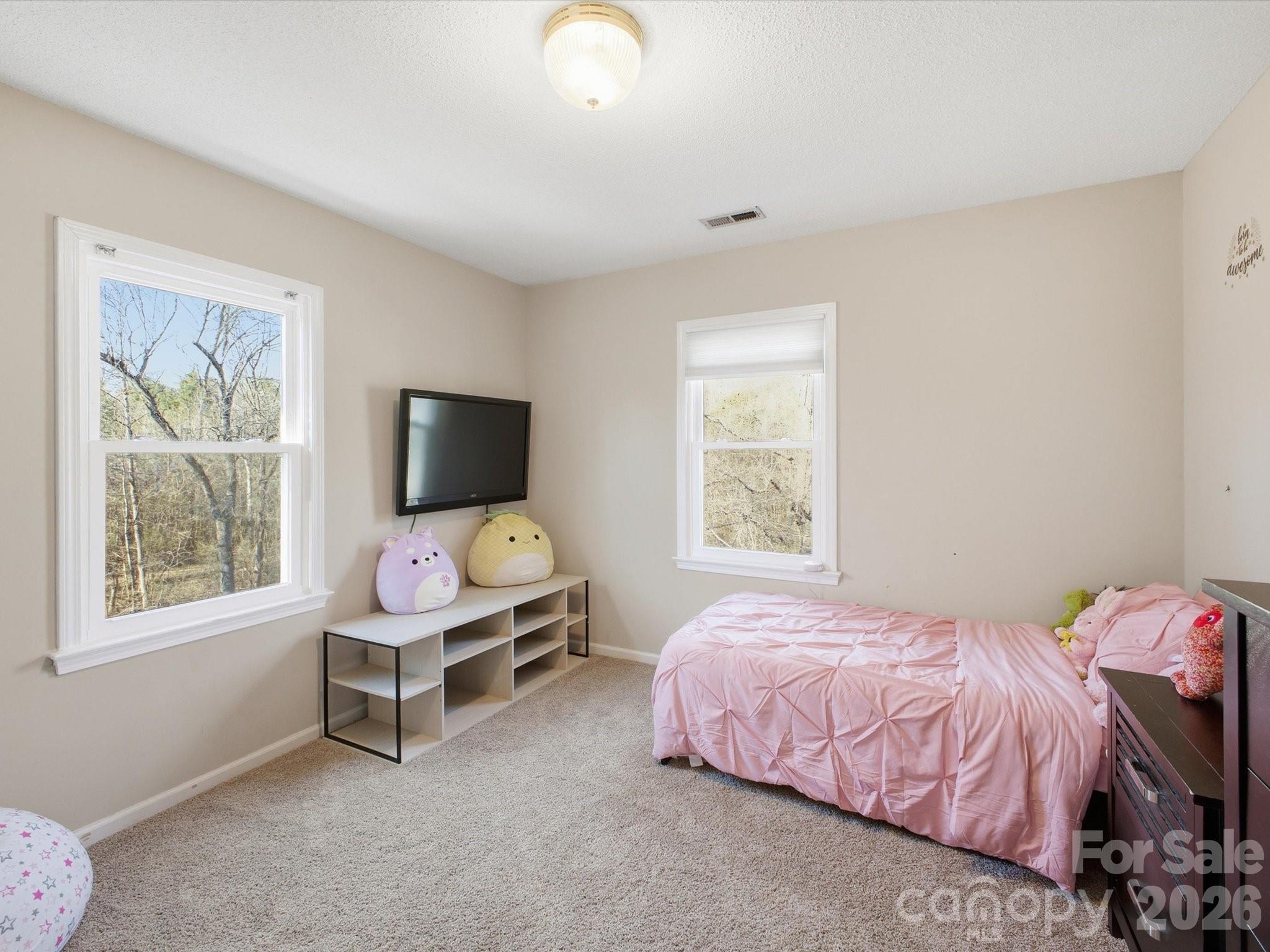 109 Elk Court — Mount Holly