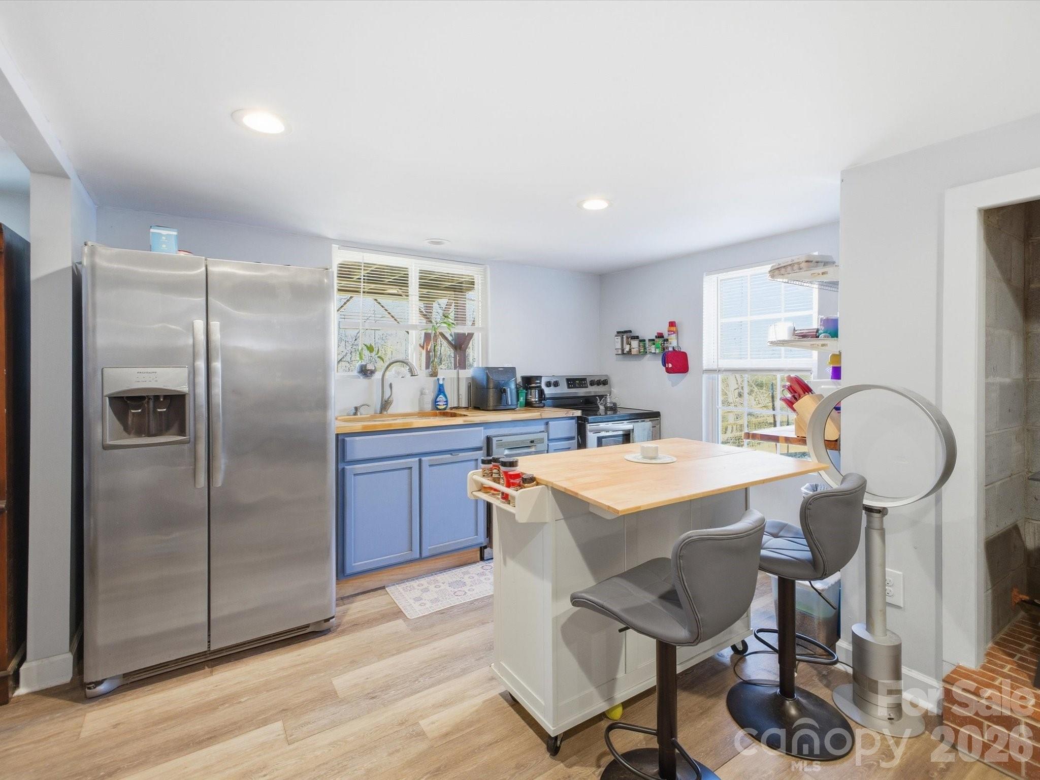 109 Elk Court — Mount Holly