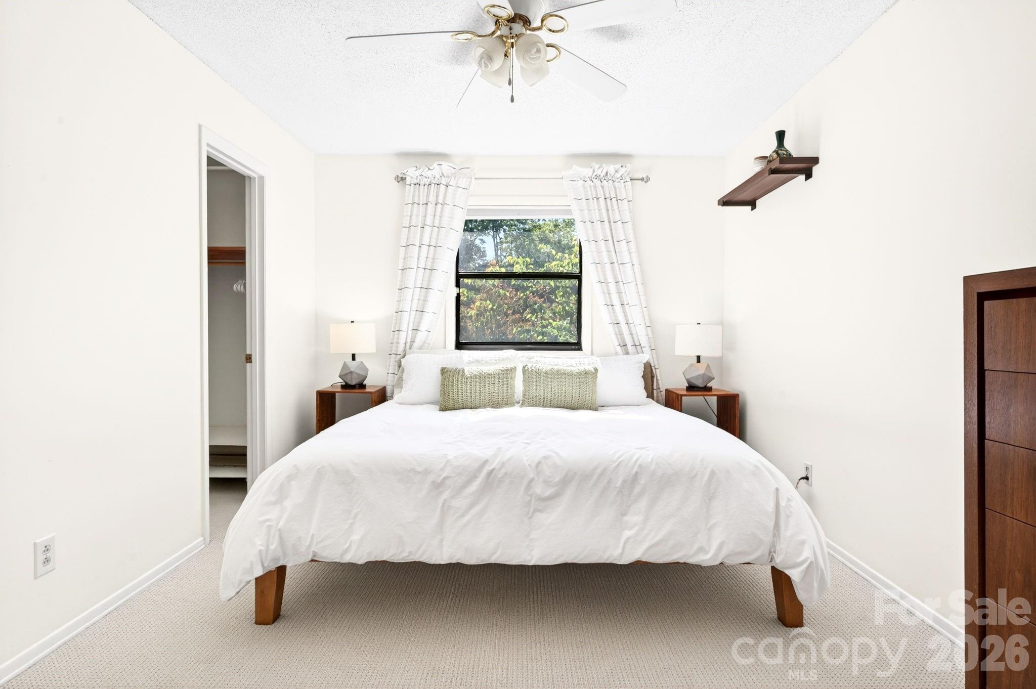 16 Spears Avenue #39 — Asheville