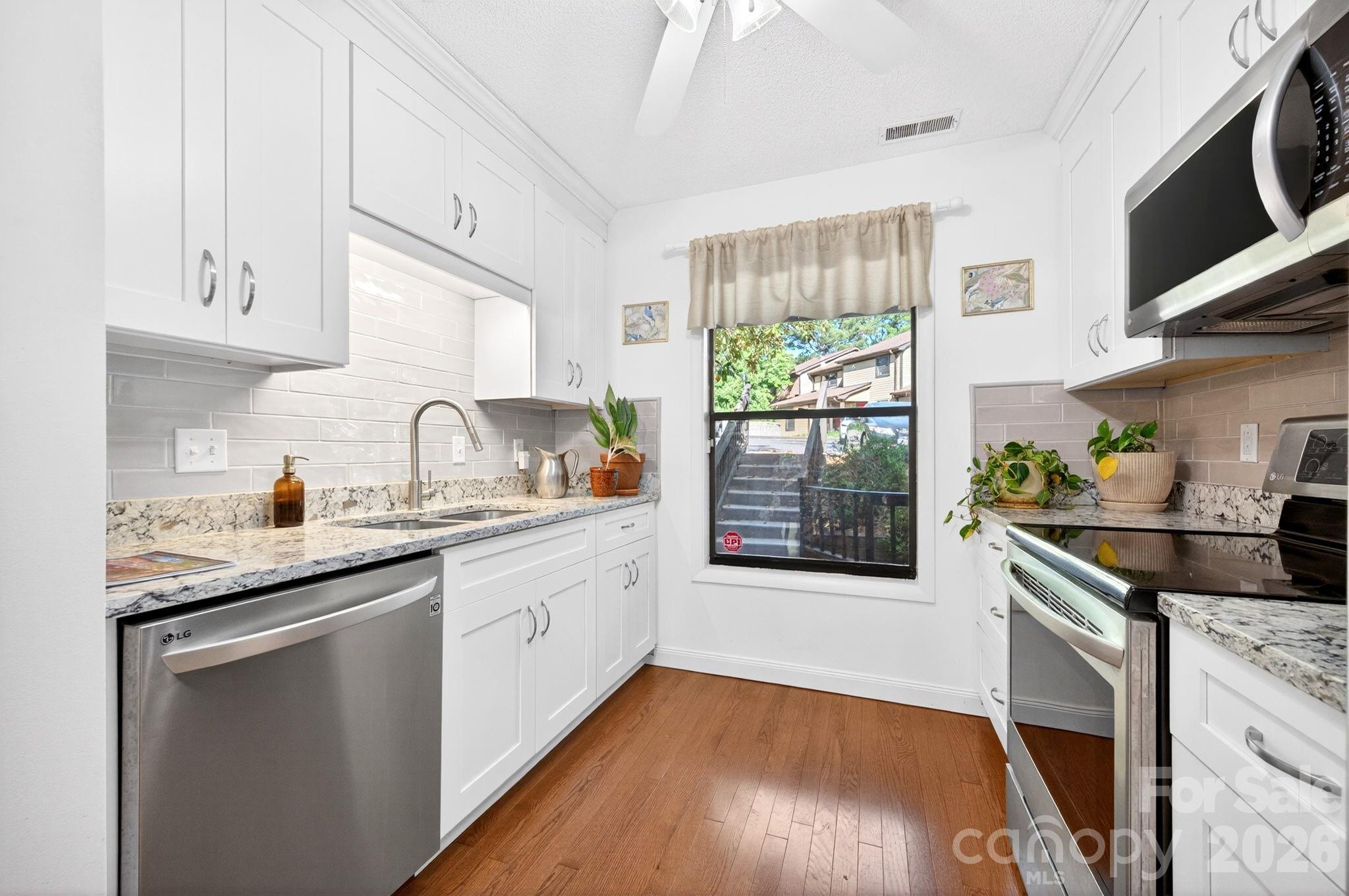 16 Spears Avenue #39 — Asheville