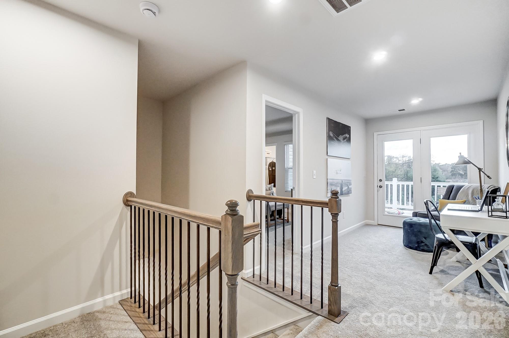3826 Cheyney Park Drive — Charlotte