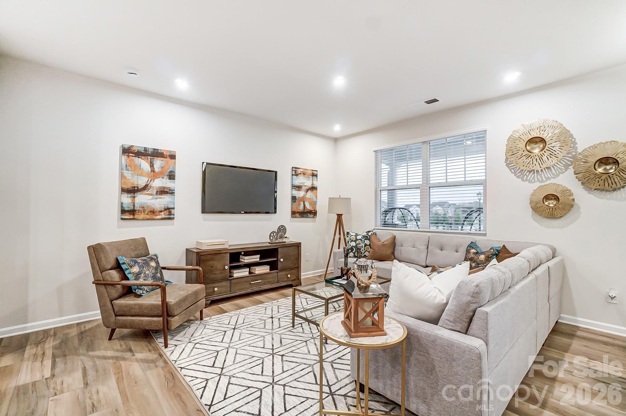 3831 Cheyney Park Drive — Charlotte