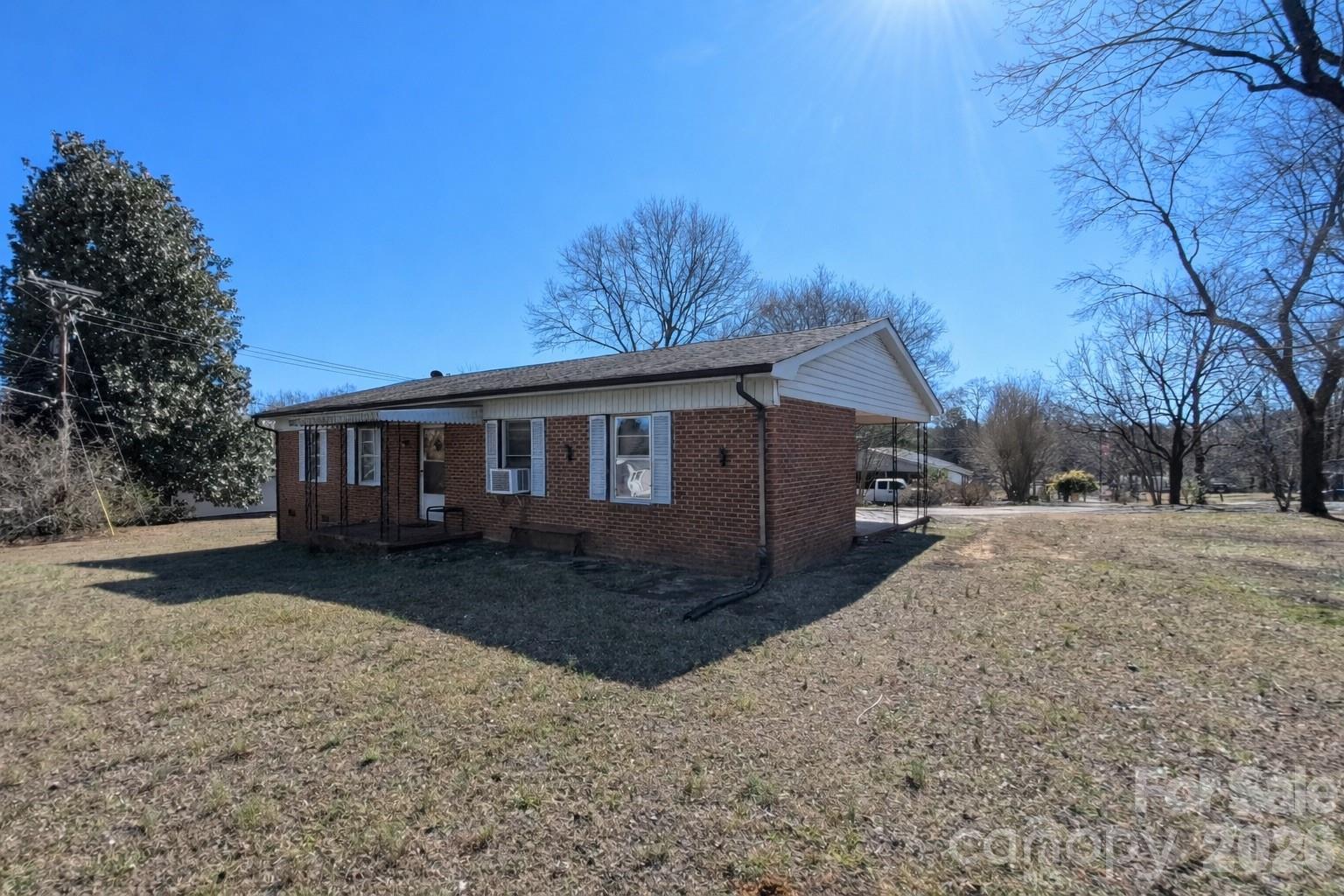 2410 Harris Henrietta Road — Mooresboro