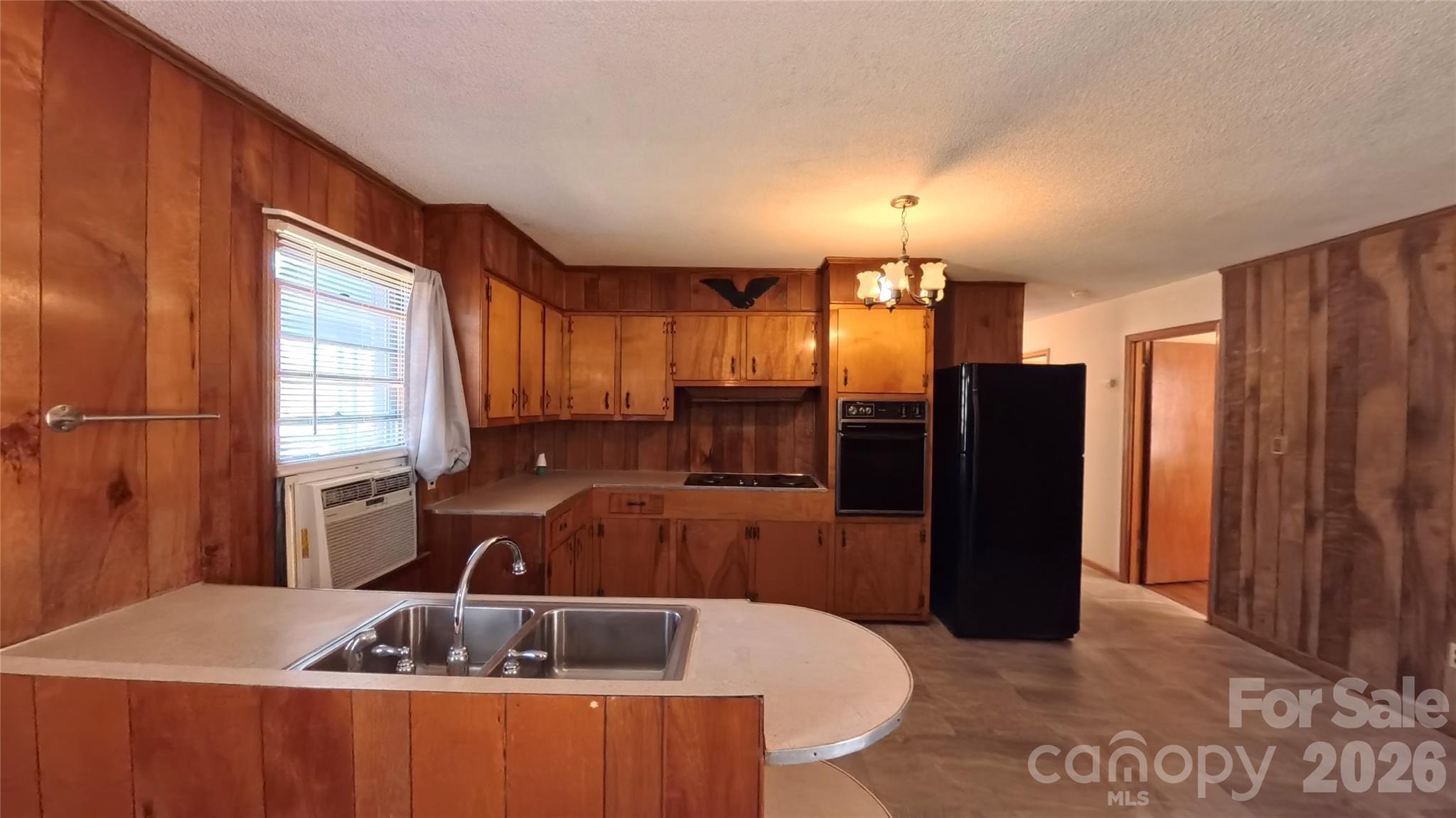 2410 Harris Henrietta Road — Mooresboro