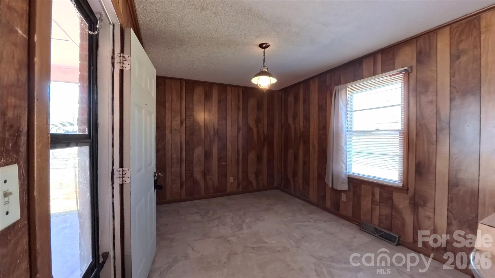 2410 Harris Henrietta Road — Mooresboro