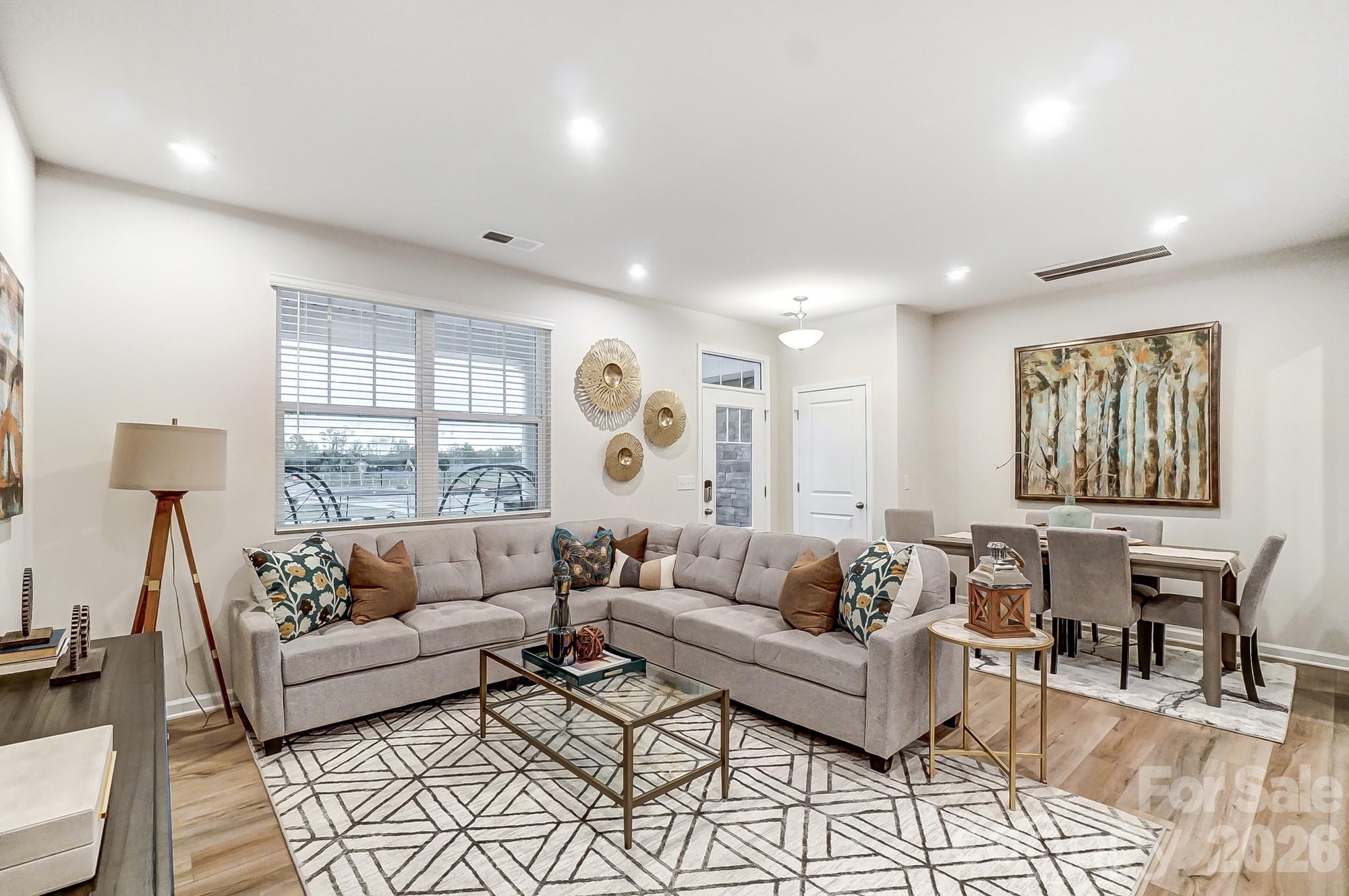 3835 Cheyney Park Drive — Charlotte