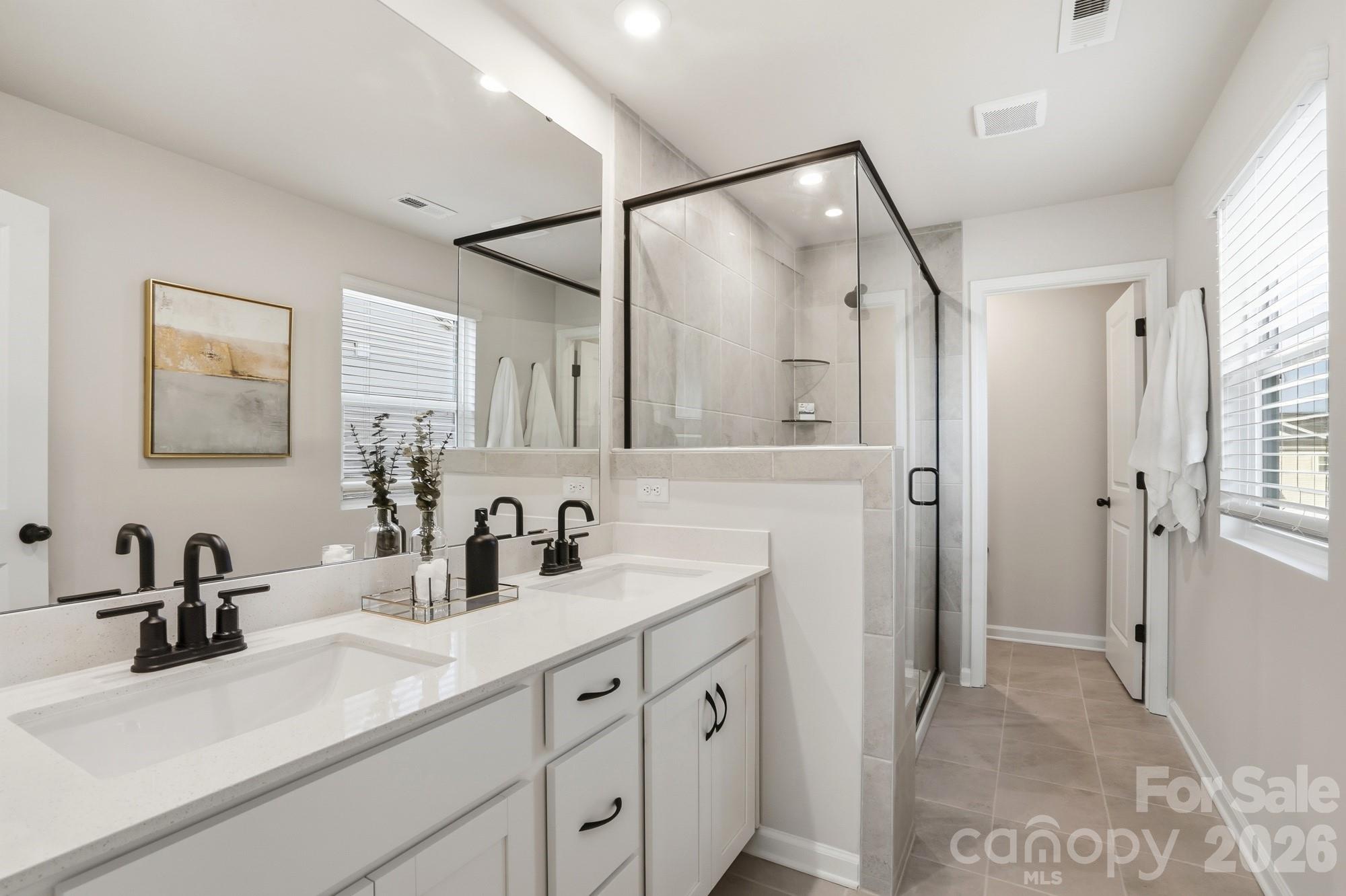 3847 Cheyney Park Drive — Charlotte