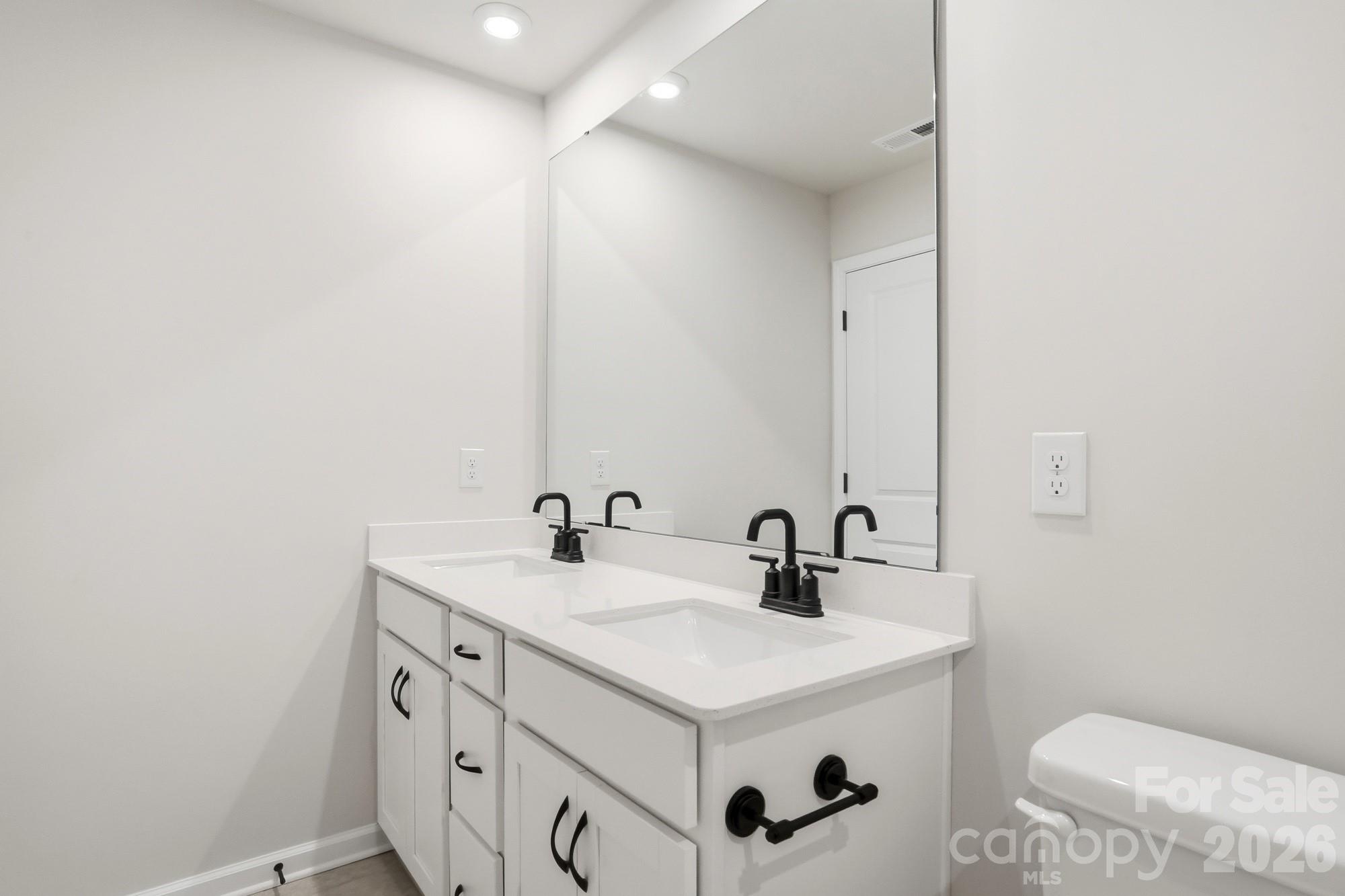 3847 Cheyney Park Drive — Charlotte