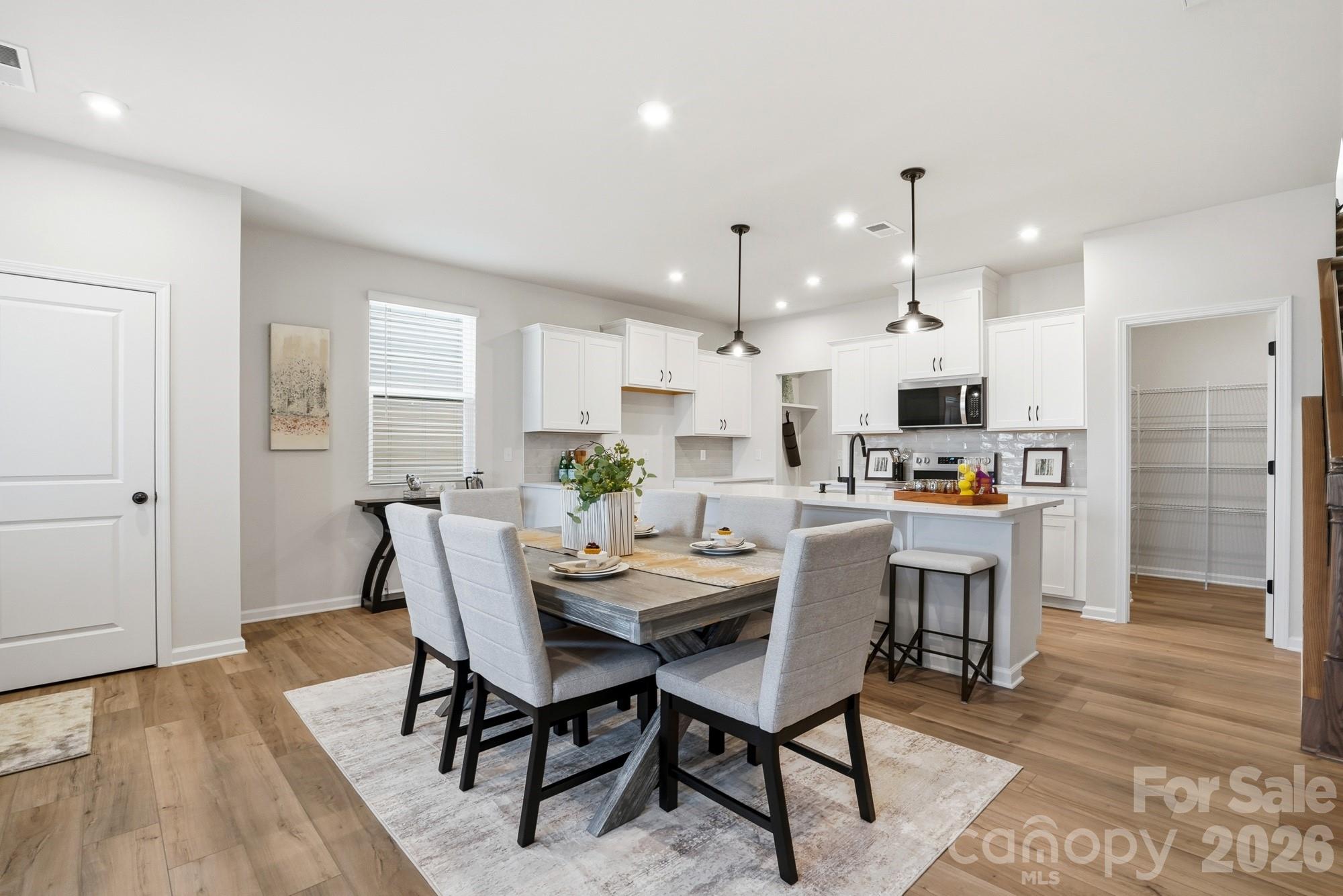 3847 Cheyney Park Drive — Charlotte