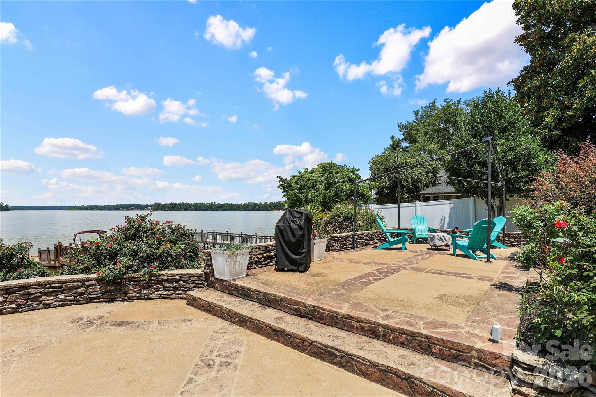 1180 Riverview Road Extension — Lexington
