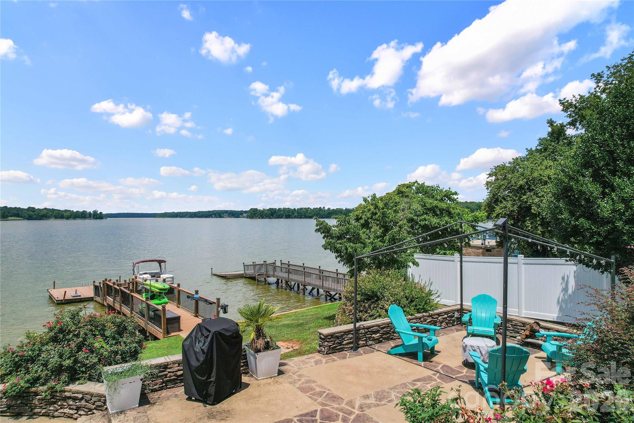 1180 Riverview Road Extension — Lexington