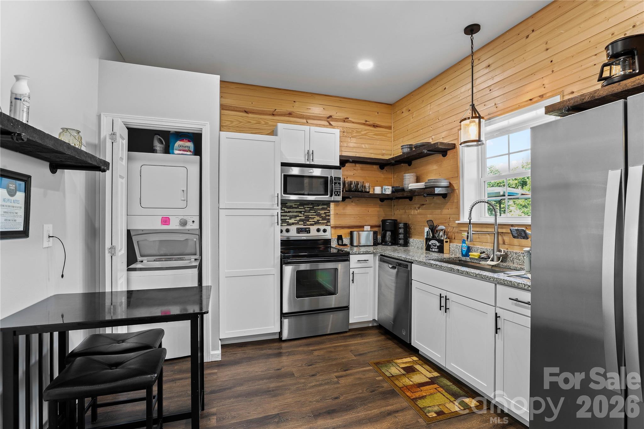 1180 Riverview Road Extension — Lexington
