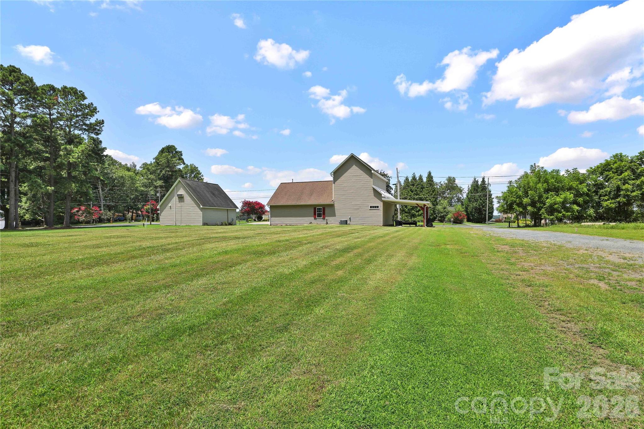1180 Riverview Road Extension — Lexington