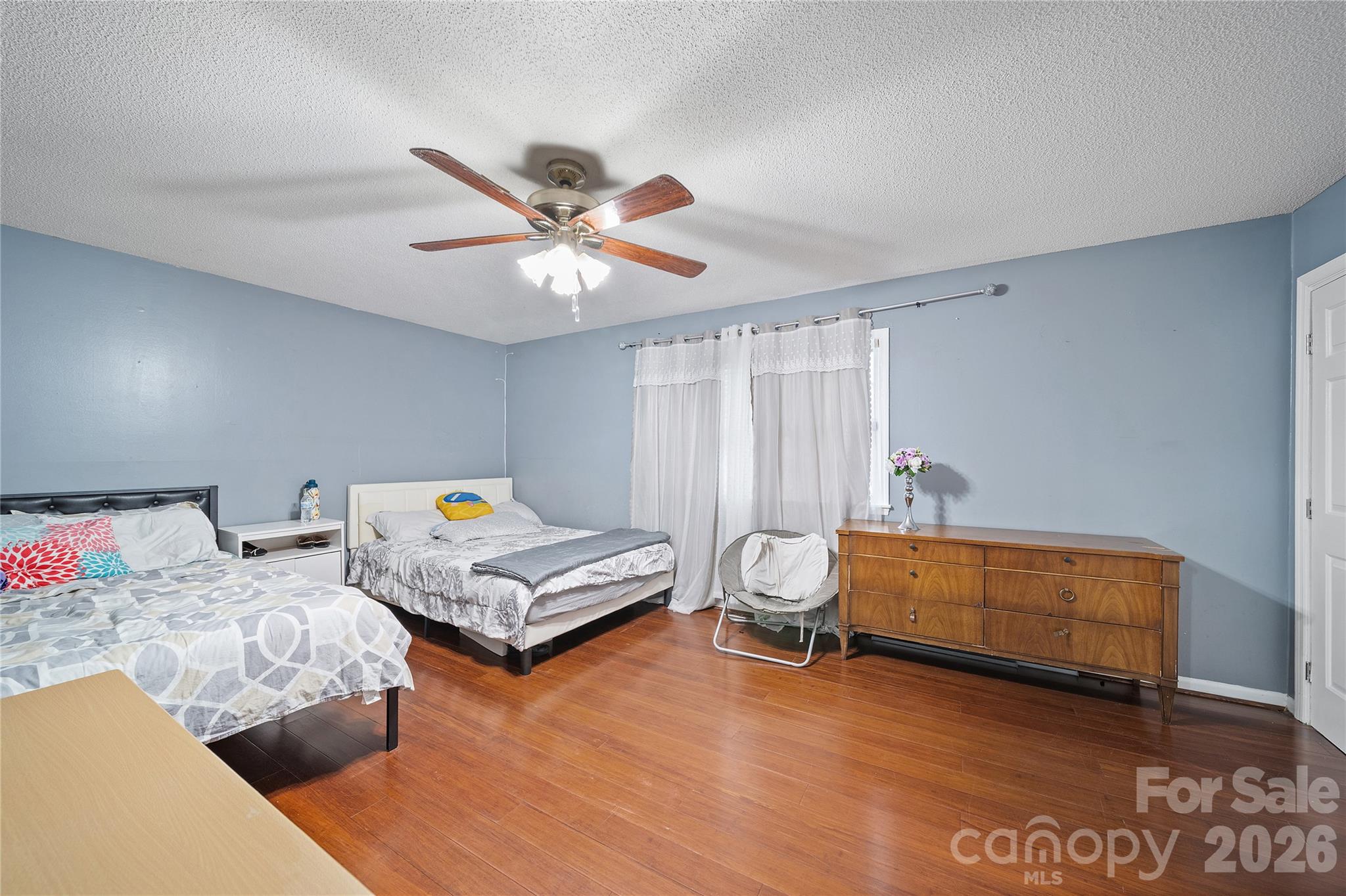 4013 Tuck Knight Court — Lancaster