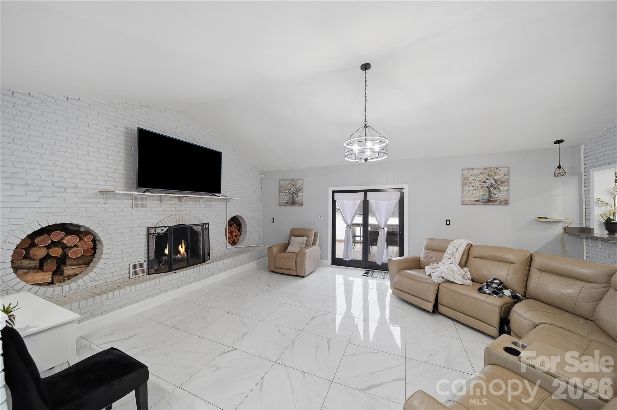 4013 Tuck Knight Court — Lancaster