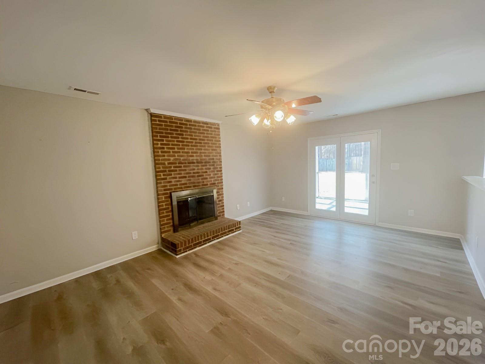 2229 Century Oaks Lane — Charlotte