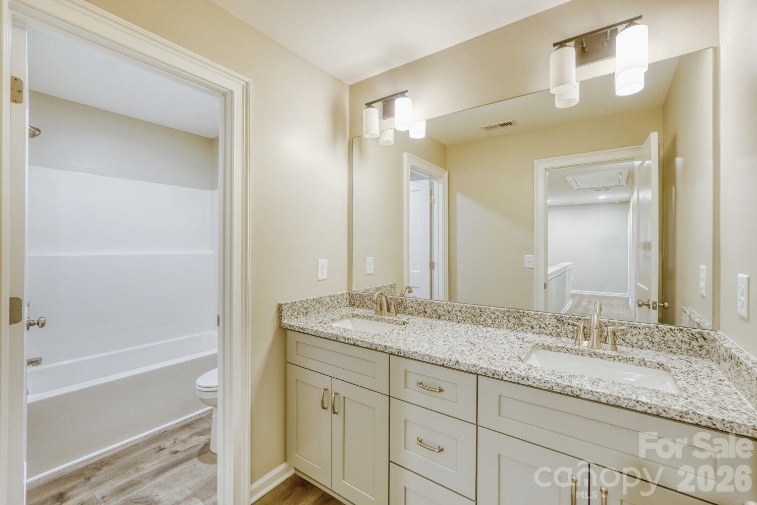 111 Marshdale Avenue SW — Concord